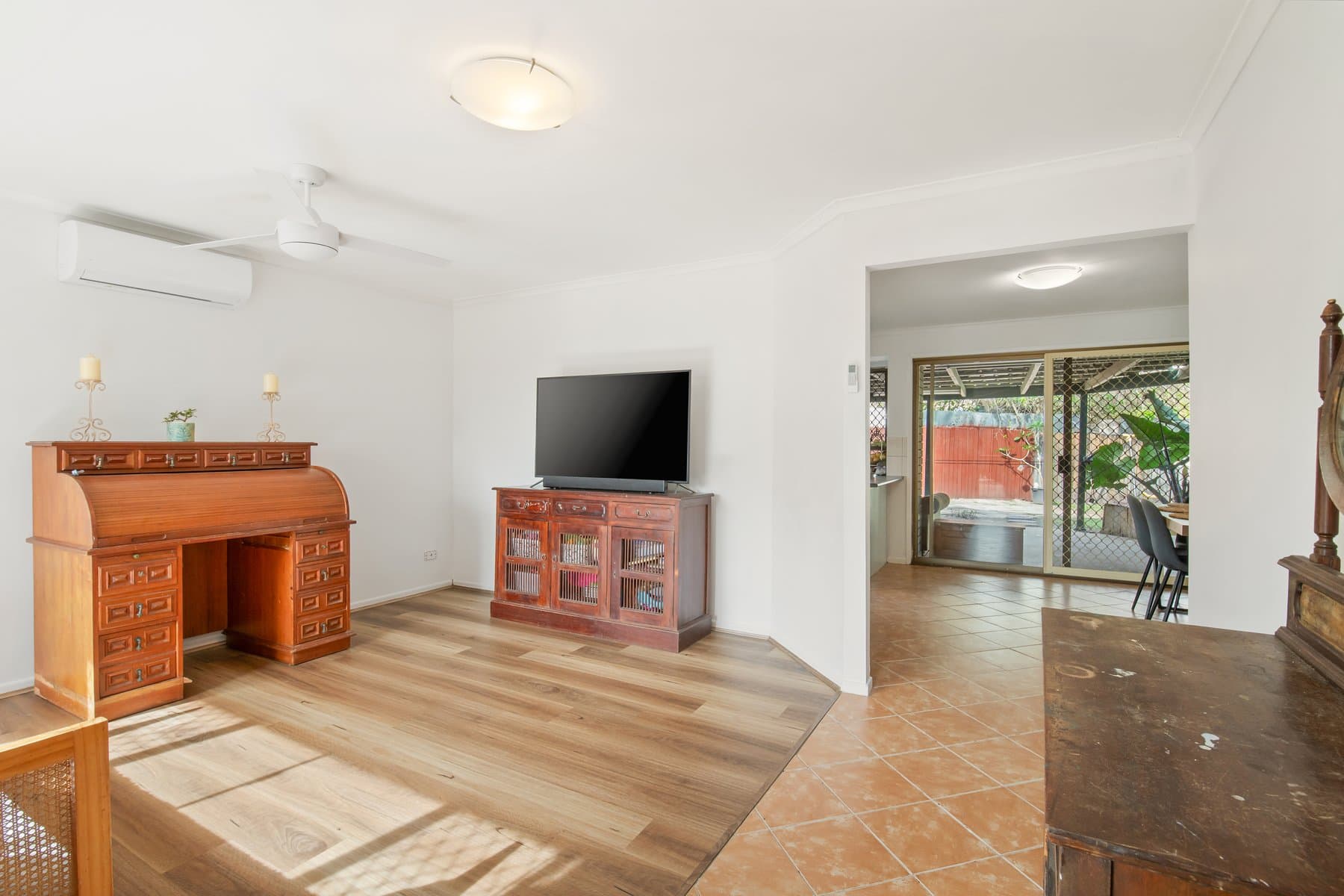 22 Meranti Street, Crestmead — photo 3 of 5