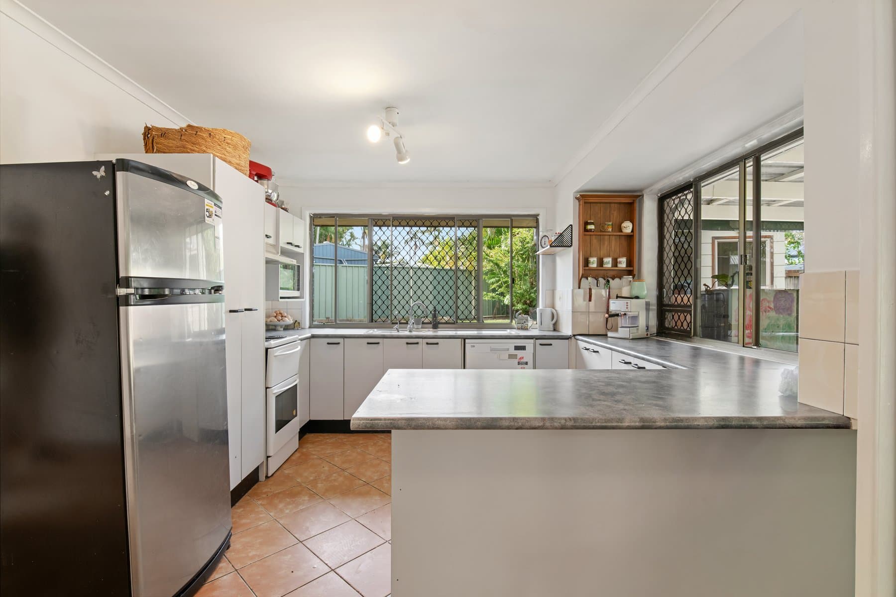 22 Meranti Street, Crestmead — photo 4 of 5
