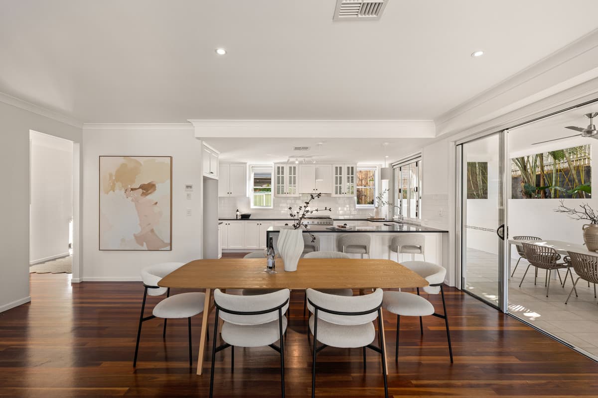 87 Mackay Street, Coorparoo — photo 4 of 5