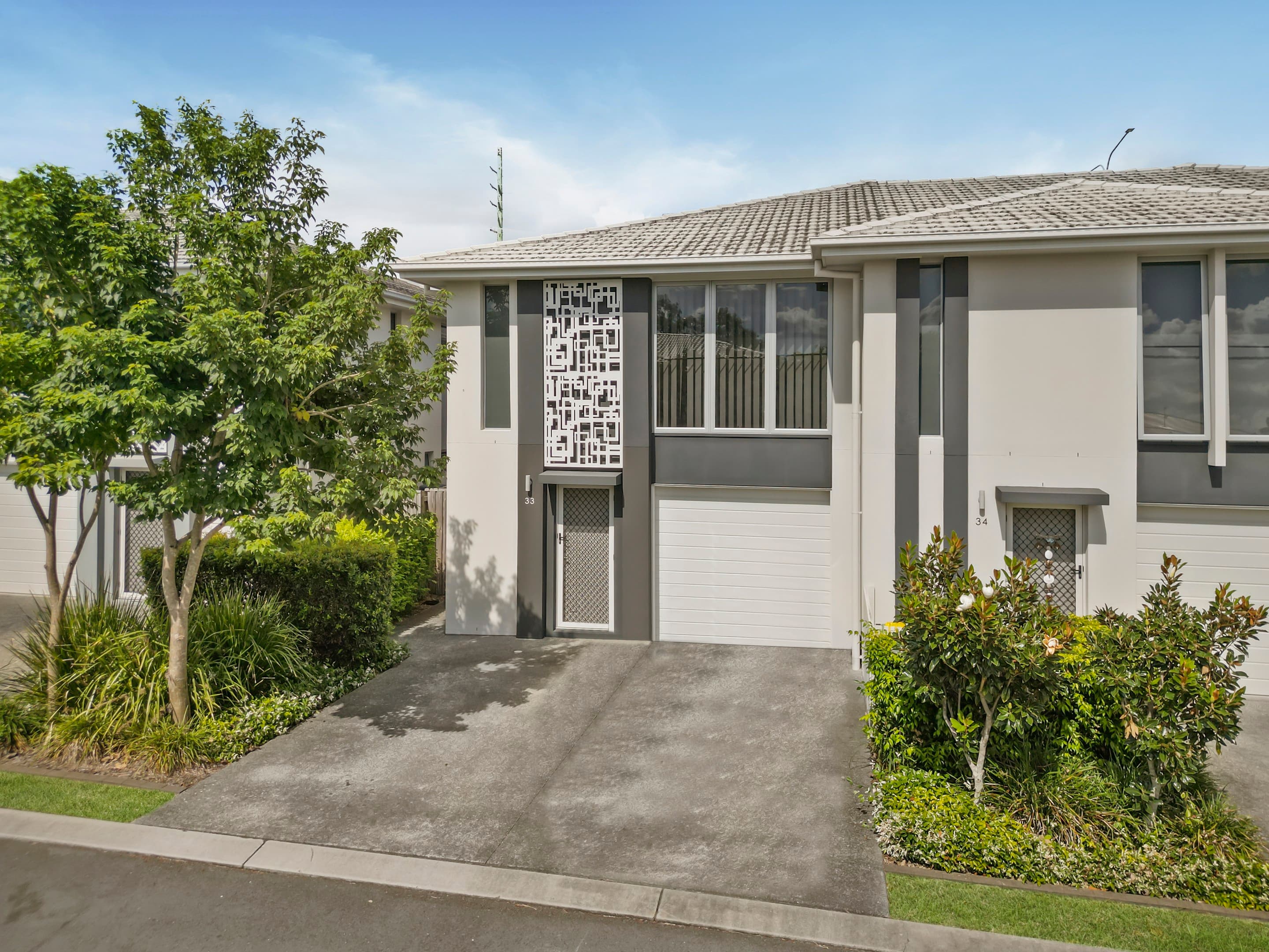 33/188 Gainsborough Drive, Pimpama — photo 1 of 5