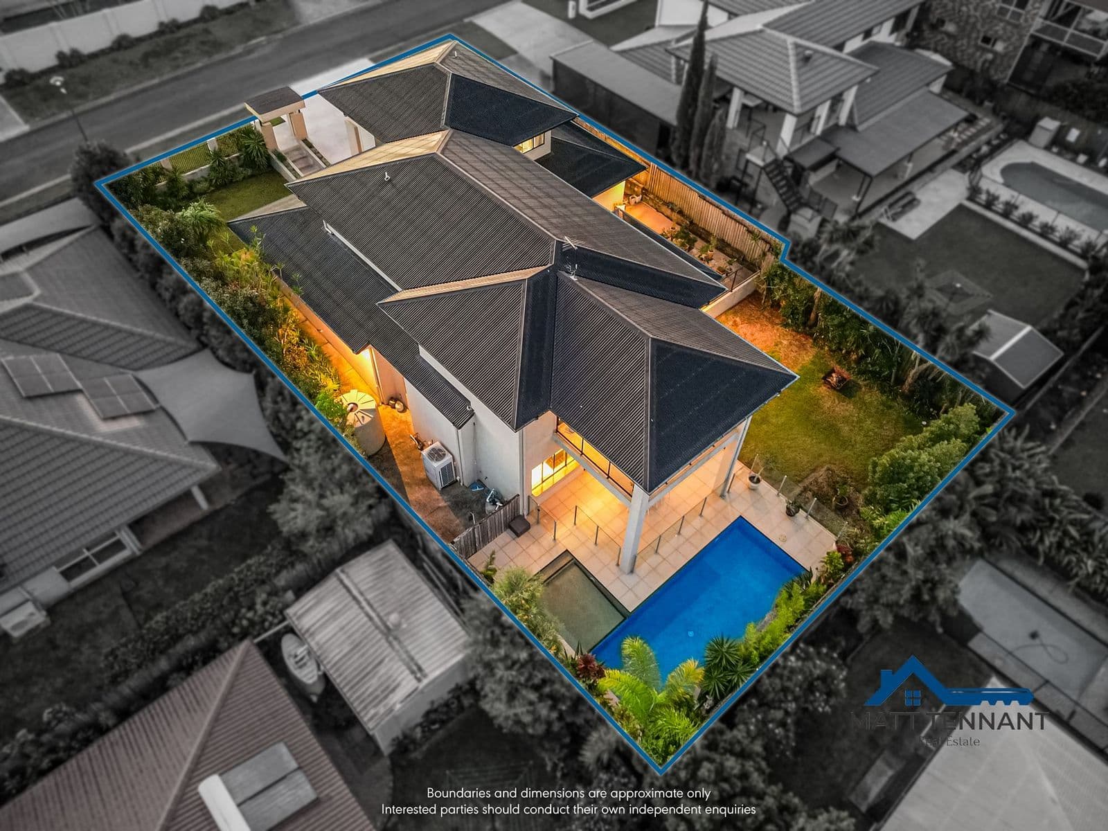 2 Bribie Close, Redland Bay — photo 2 of 5