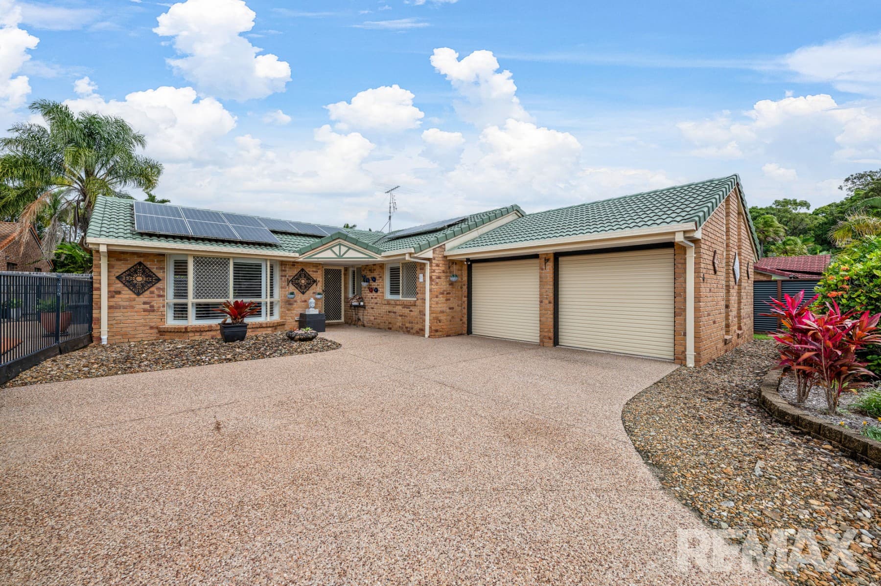 4 Rothfall Chase, Aroona — photo 4 of 5