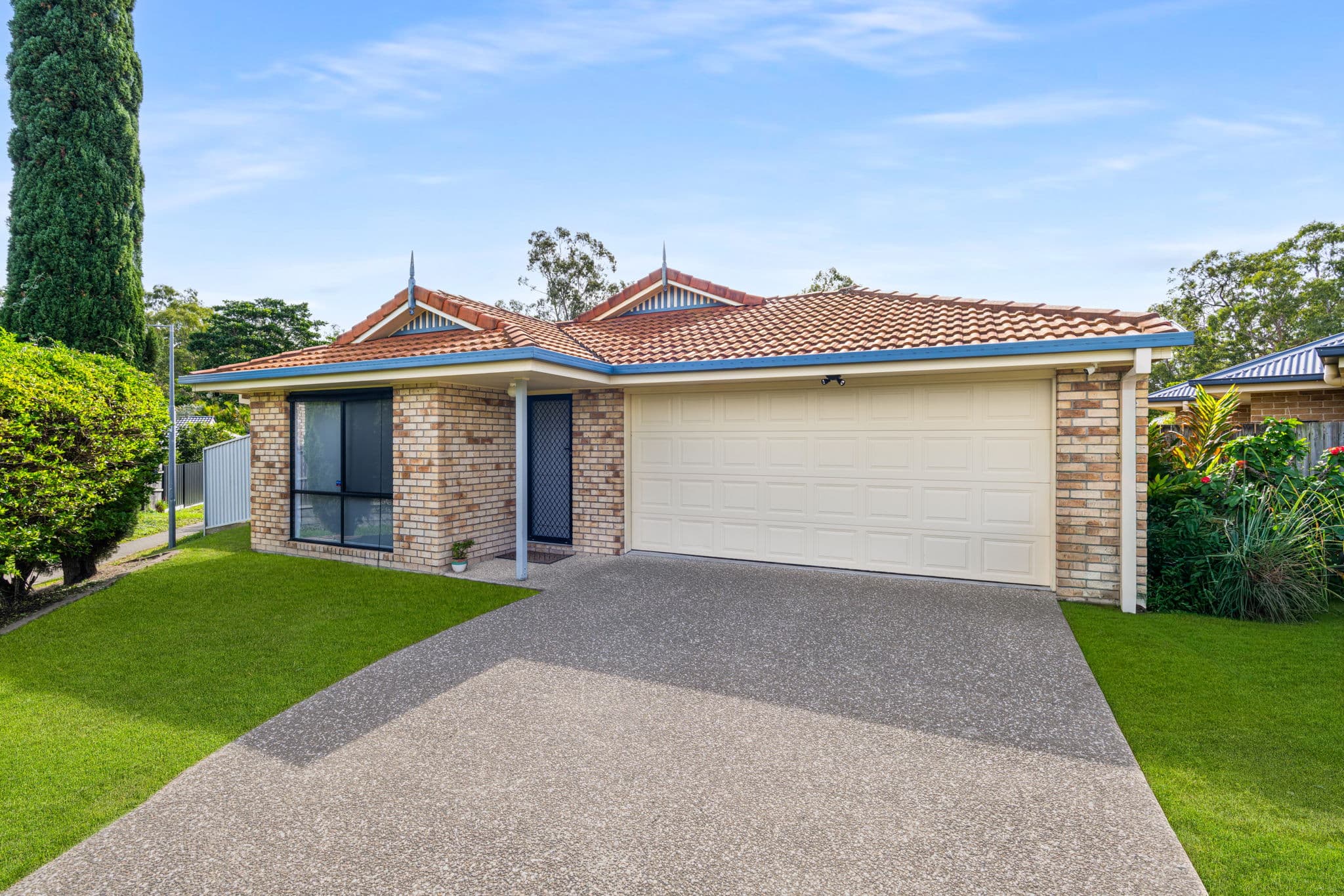 18 Capricorn Avenue, Crestmead — photo 1 of 18