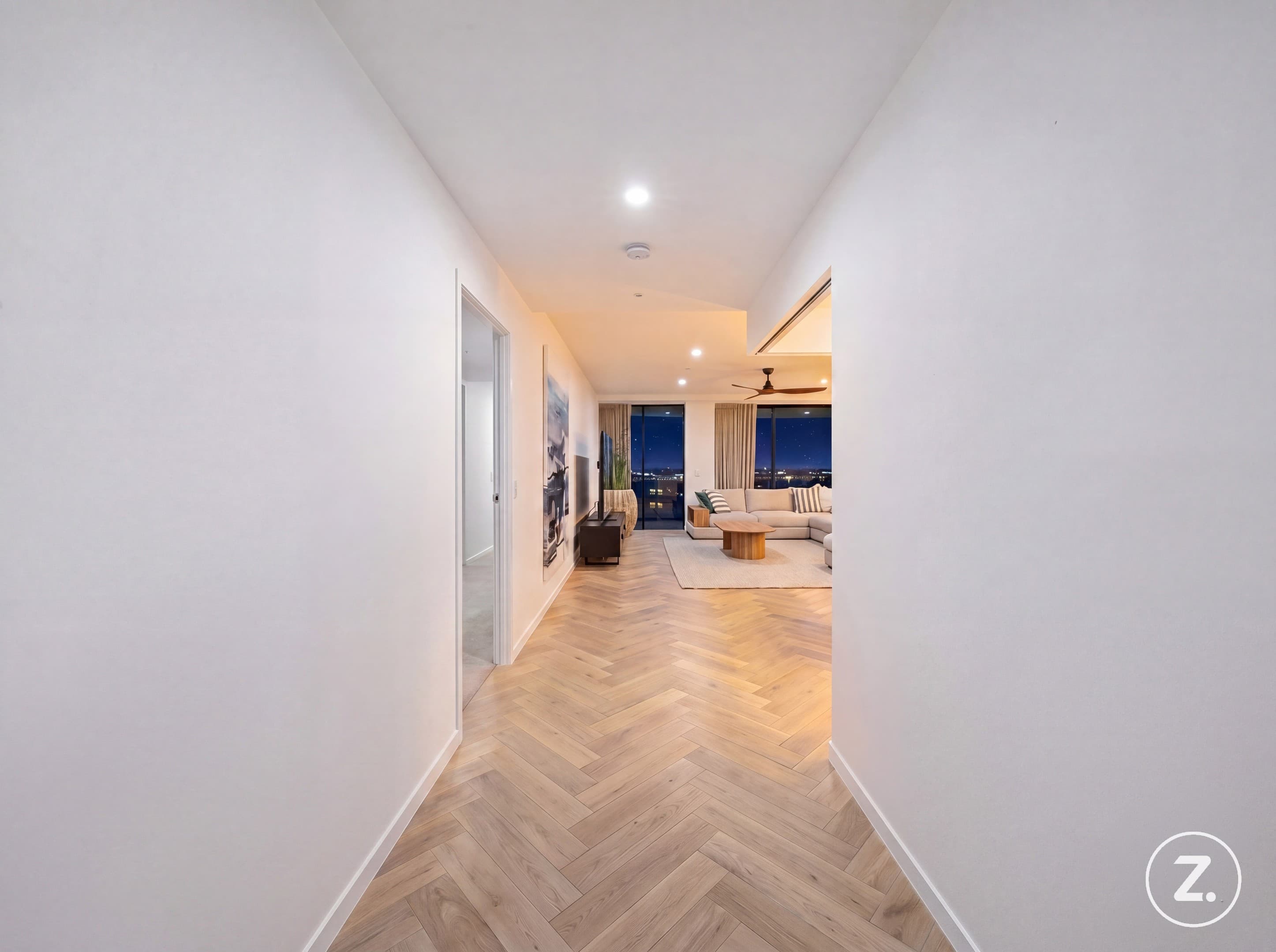 1601/6 Athena Boulevard, Hope Island — photo 2 of 5