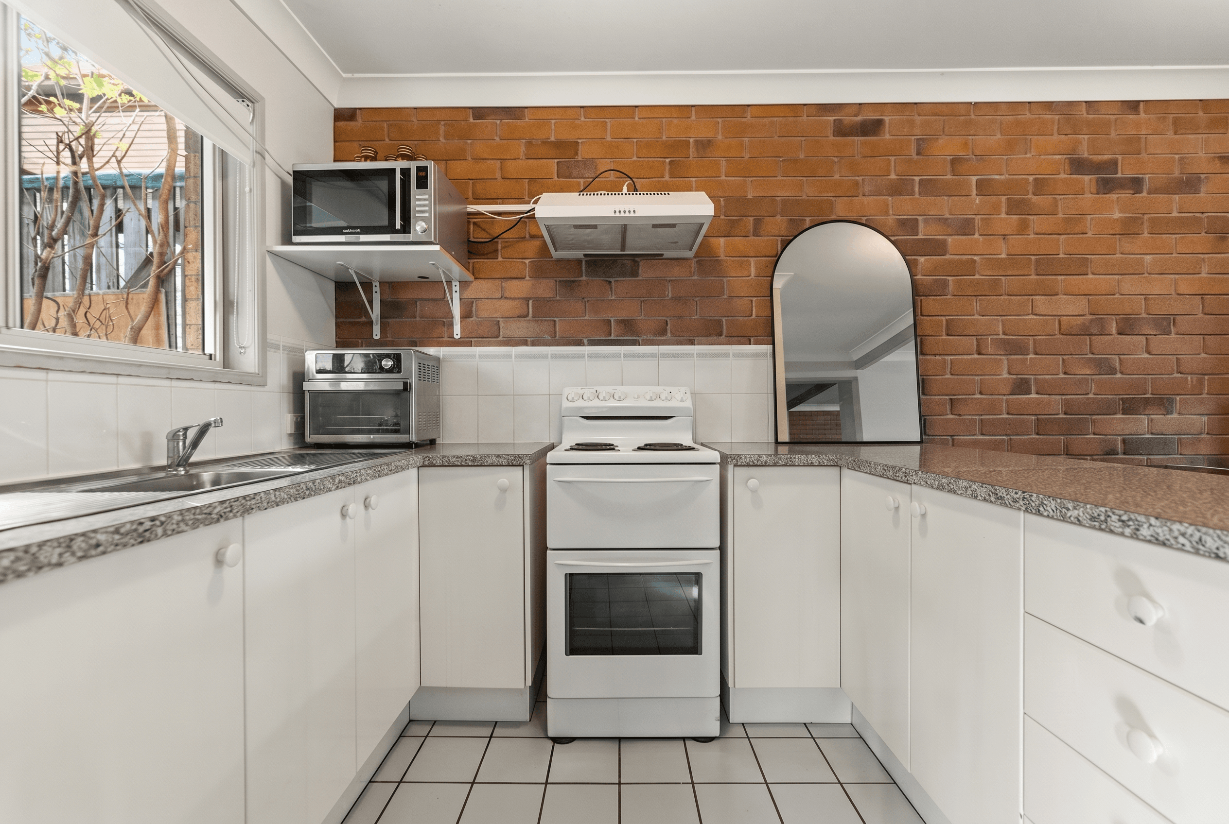 10/20 Pine Avenue, Beenleigh — photo 3 of 5