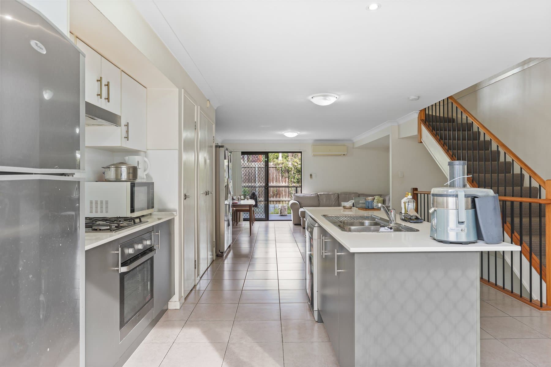 31/10 Riverview Road, Nerang — photo 4 of 5