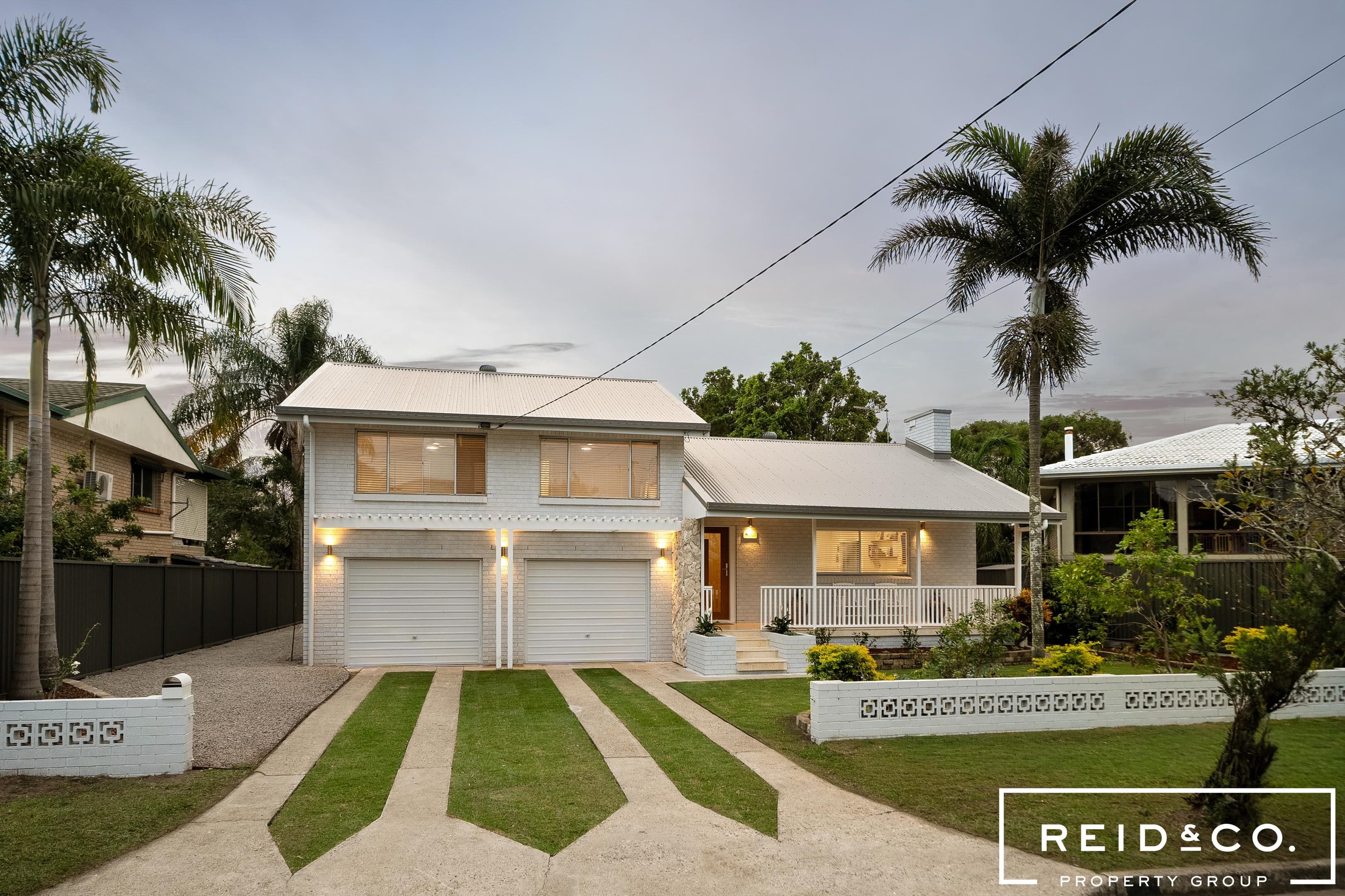 13 Kalimna Drive, Clontarf — photo 1 of 24