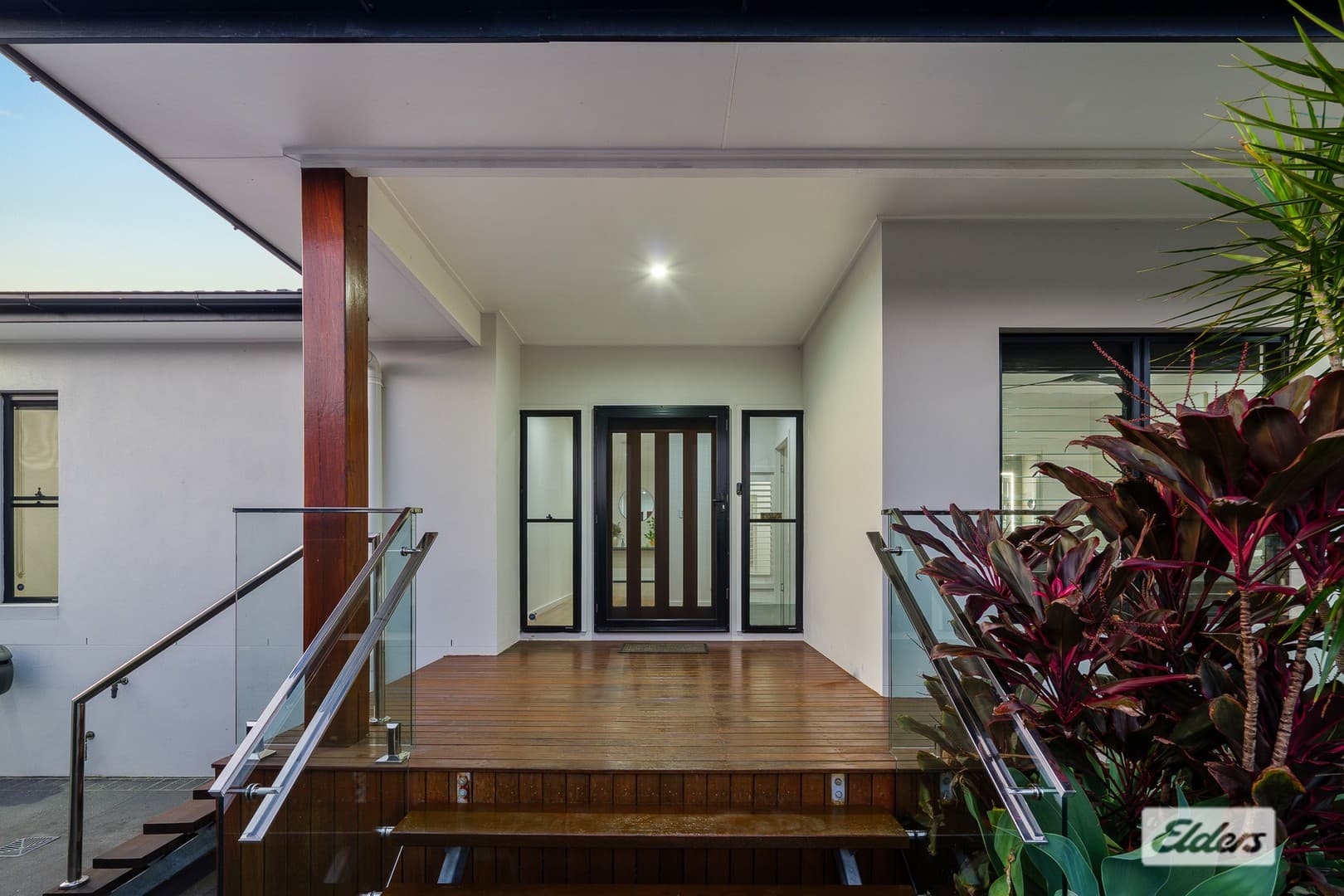 22 Rising Street, Shailer Park — photo 1 of 5