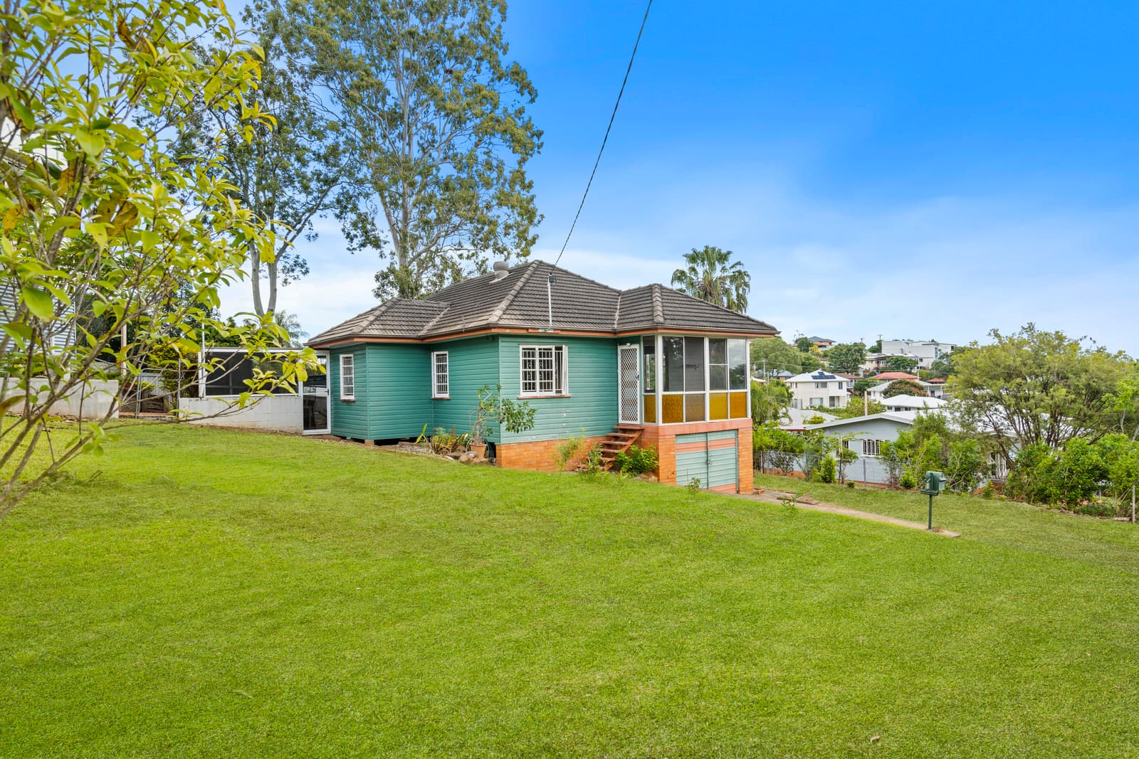 9 Charmaine Street, Moorooka — photo 1 of 5