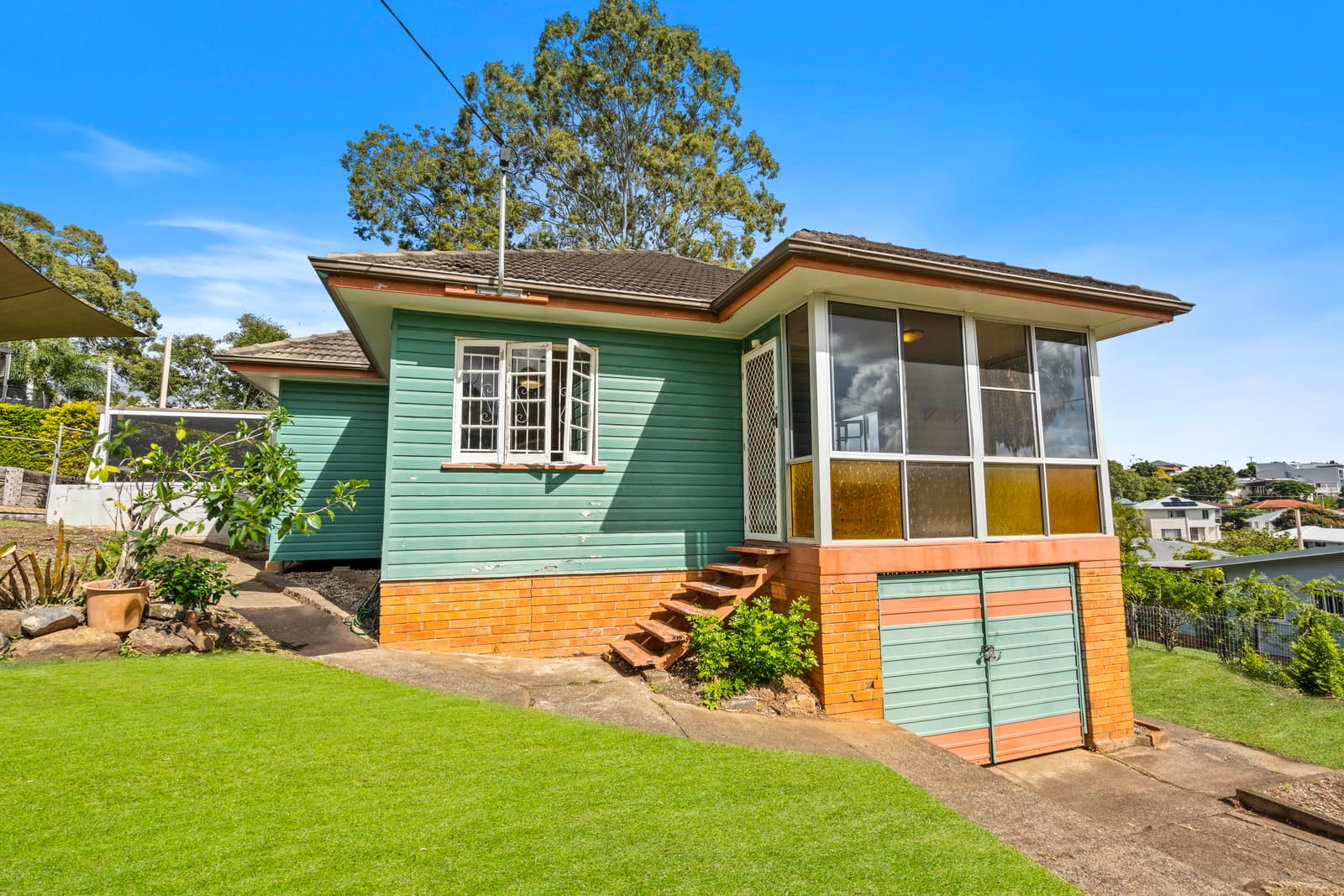 9 Charmaine Street, Moorooka — photo 3 of 5