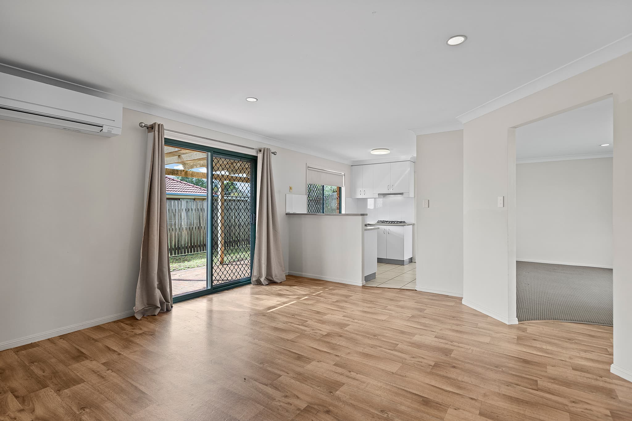 11 Birch Court, Darling Heights — photo 4 of 5