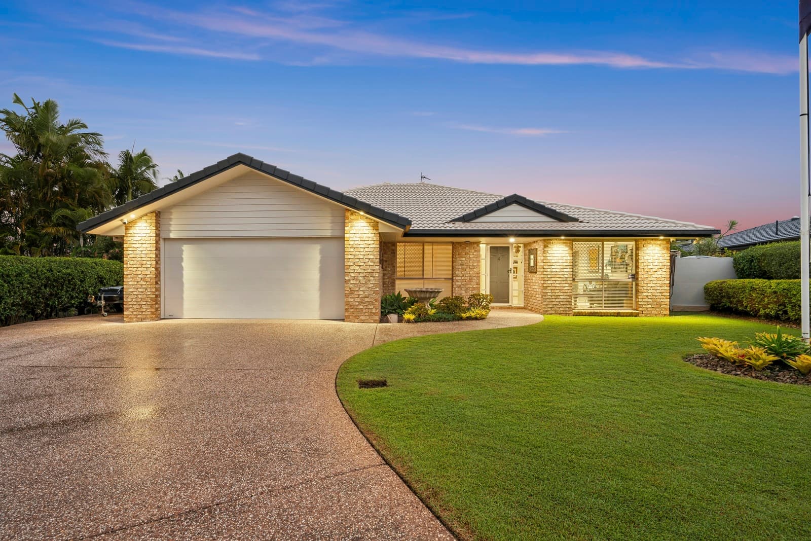 4 Bolt Court, Parkwood — photo 2 of 5