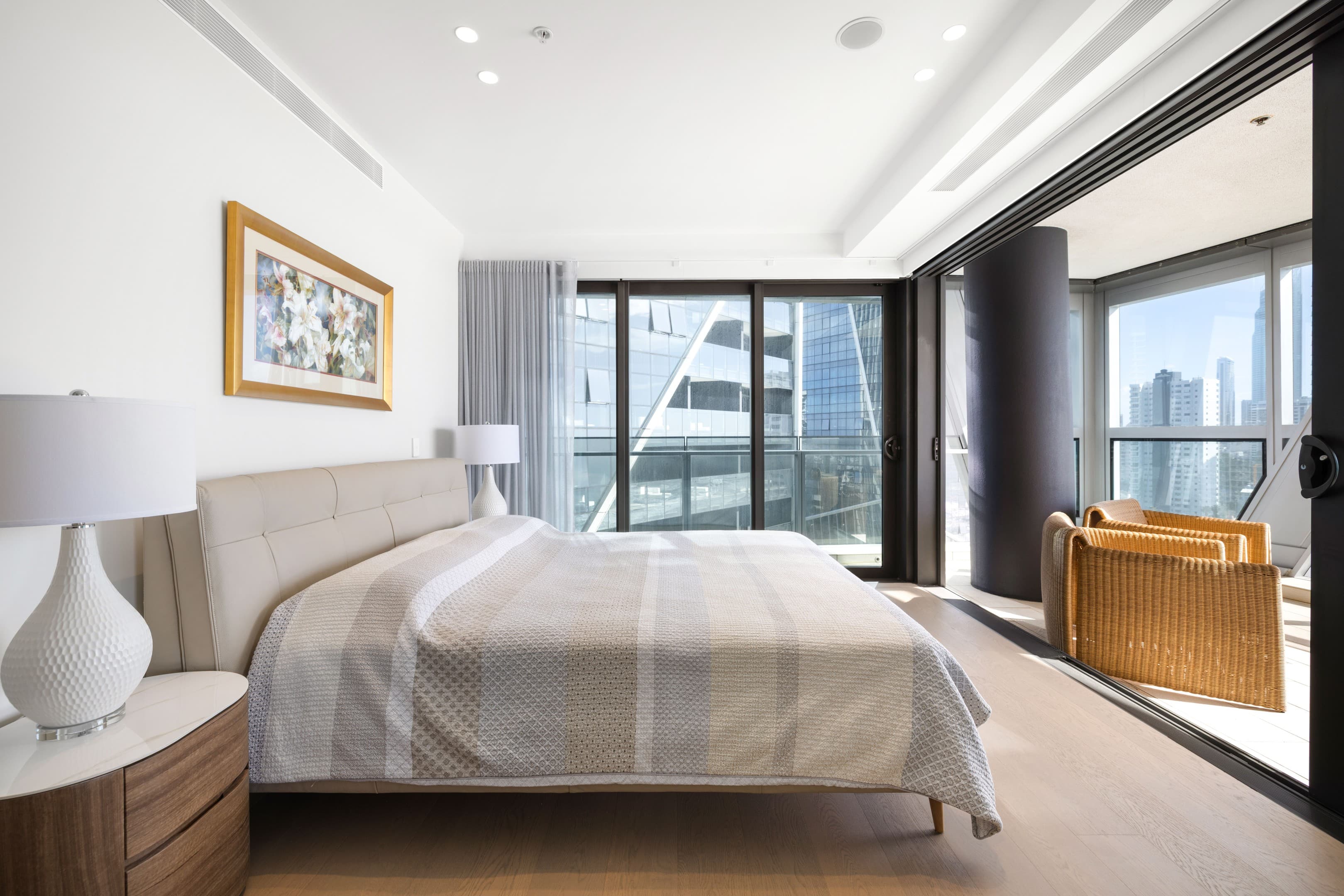 31202/36 Old Burleigh Road, Surfers Paradise — photo 4 of 5
