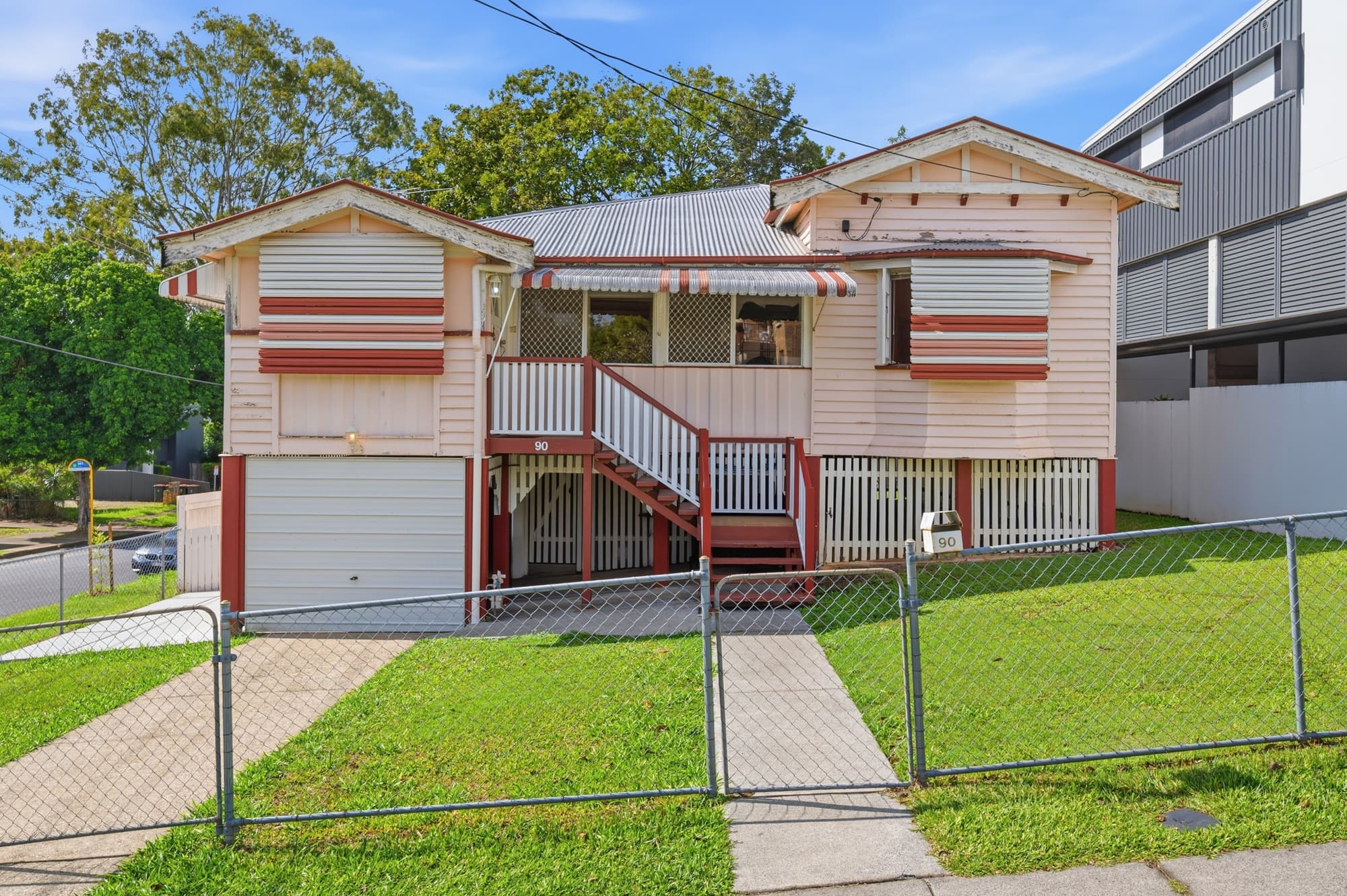 90 Whitmore Street, Taringa — photo 1 of 6