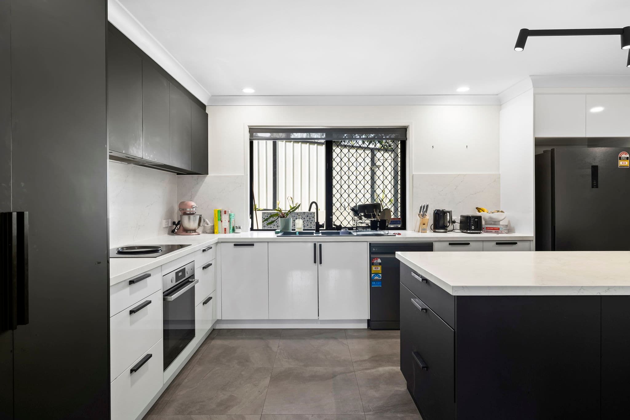 3 Tay Street, Ashgrove — photo 3 of 5