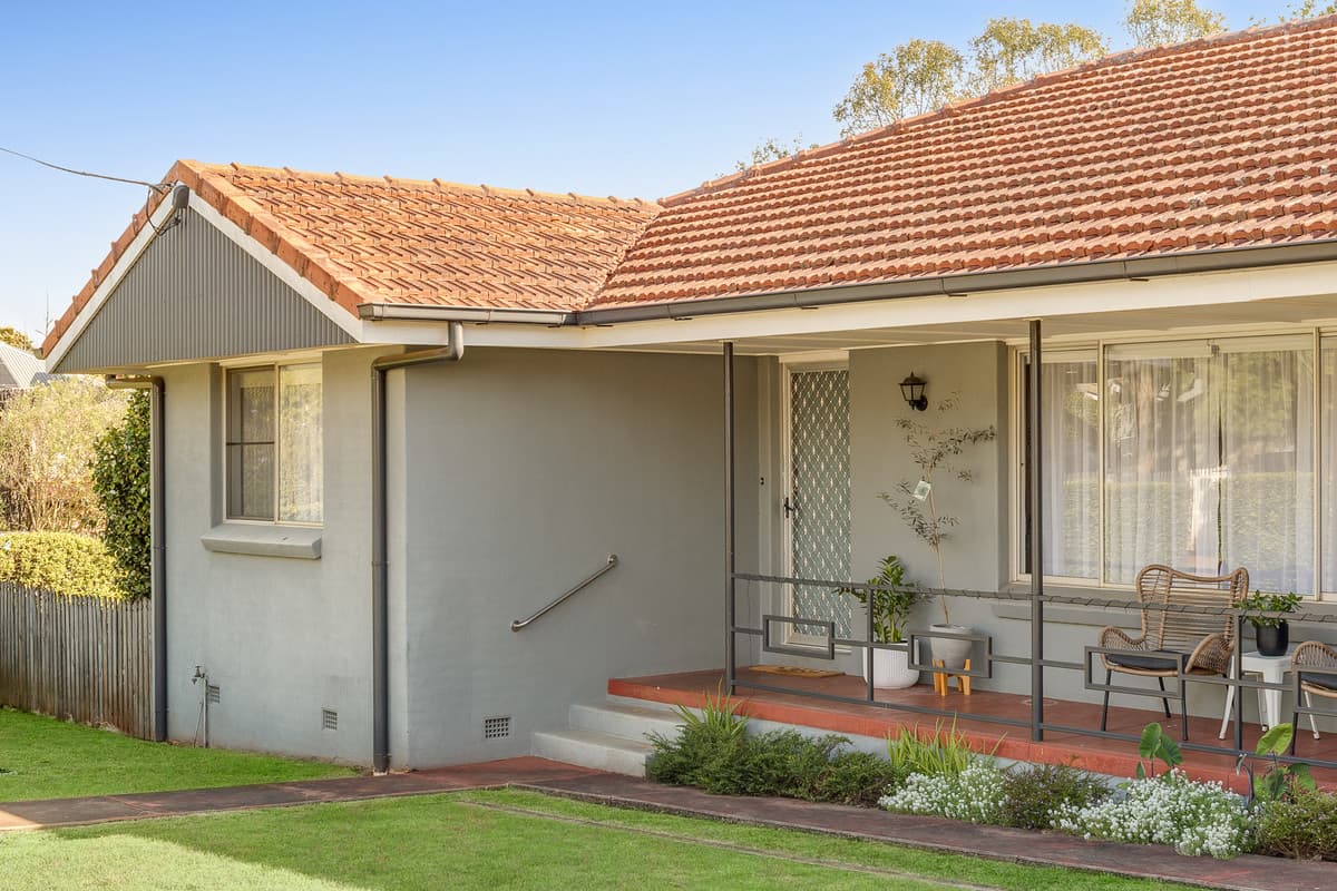 13 Kennedy Street, North Toowoomba — photo 3 of 5