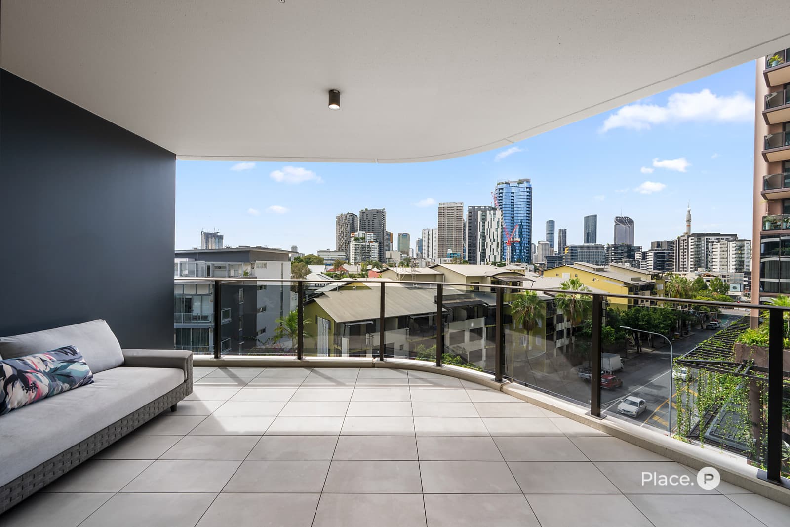 30302/21 Mollison Street, West End — photo 3 of 5