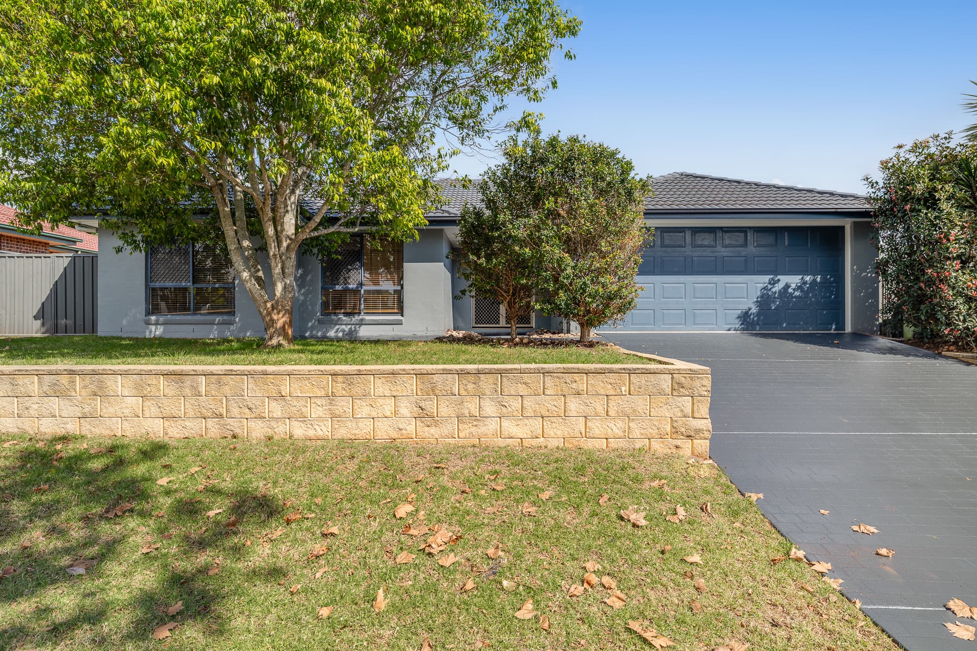 7 Currawong Drive, Highfields — photo 1 of 5