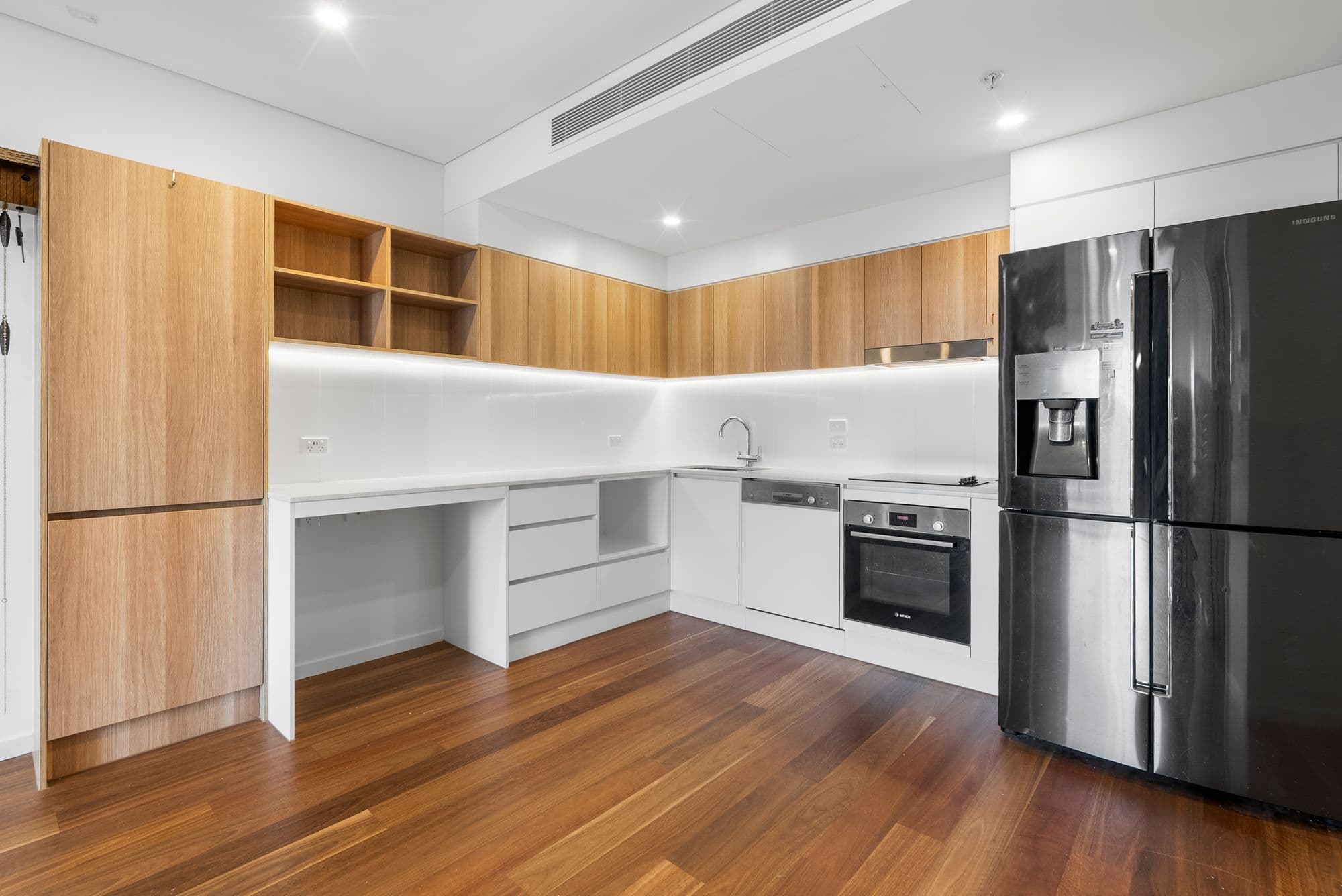 59/9 Flora Street, Stones Corner — photo 1 of 5