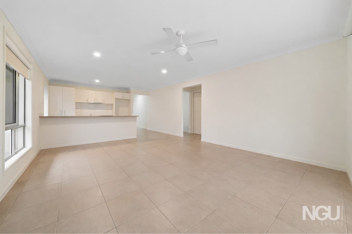 20 Munthari Drive, Berrinba — photo 4 of 5