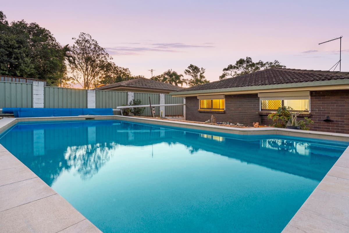 499 Broadwater Road, Mansfield, Mansfield — photo 1 of 5