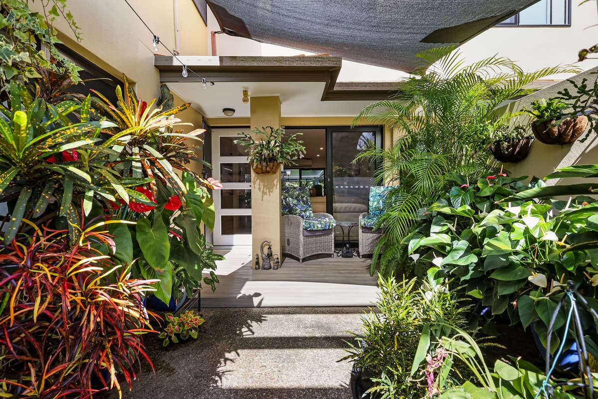 36/136 Palm Meadows Drive, Carrara — photo 1 of 5