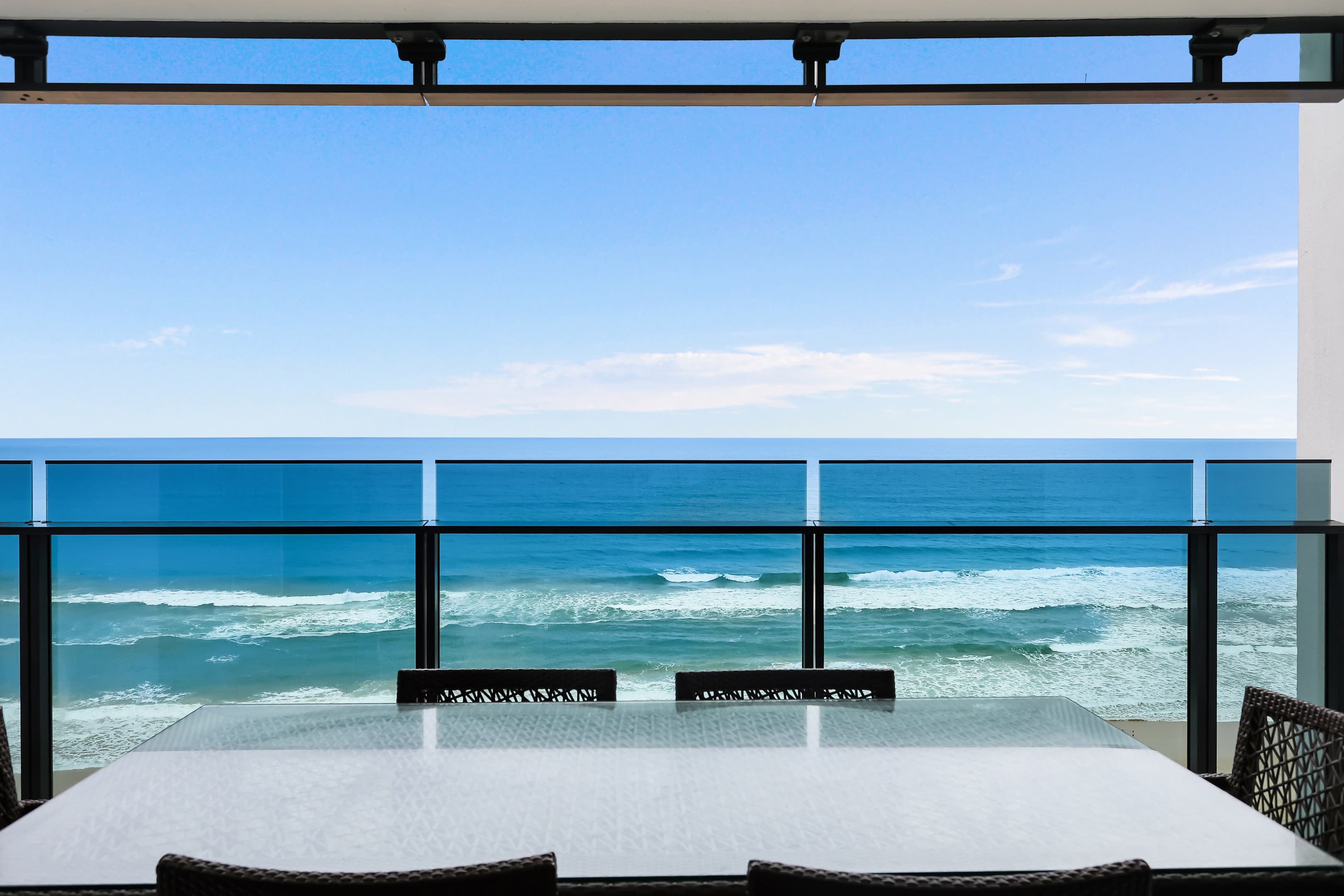 1203/4 The Esplanade, Surfers Paradise — photo 1 of 5