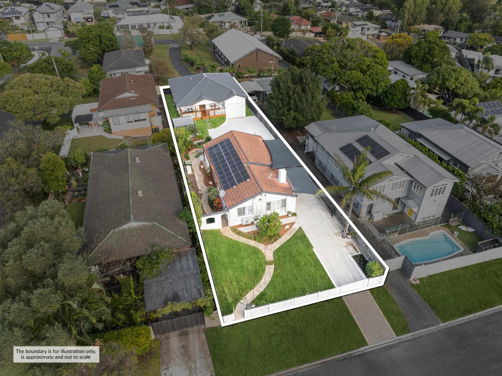 62 Crump Street, Holland Park West — photo 1 of 5