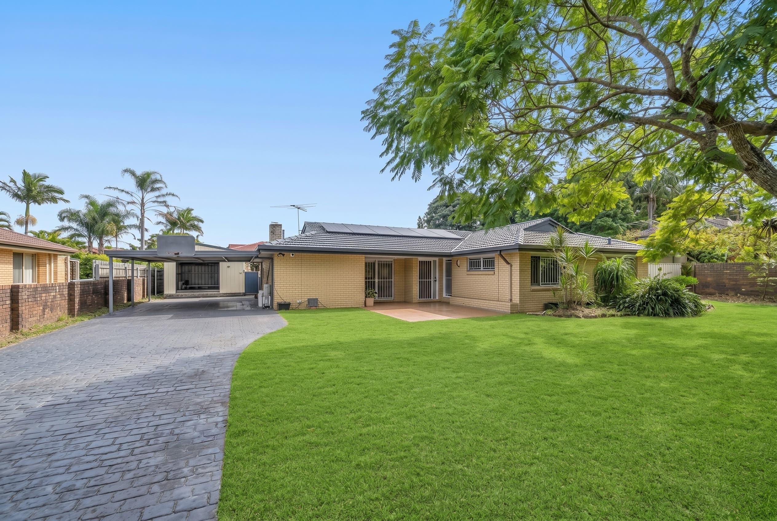 76 Daisy Hill Road, Daisy Hill — photo 1 of 5
