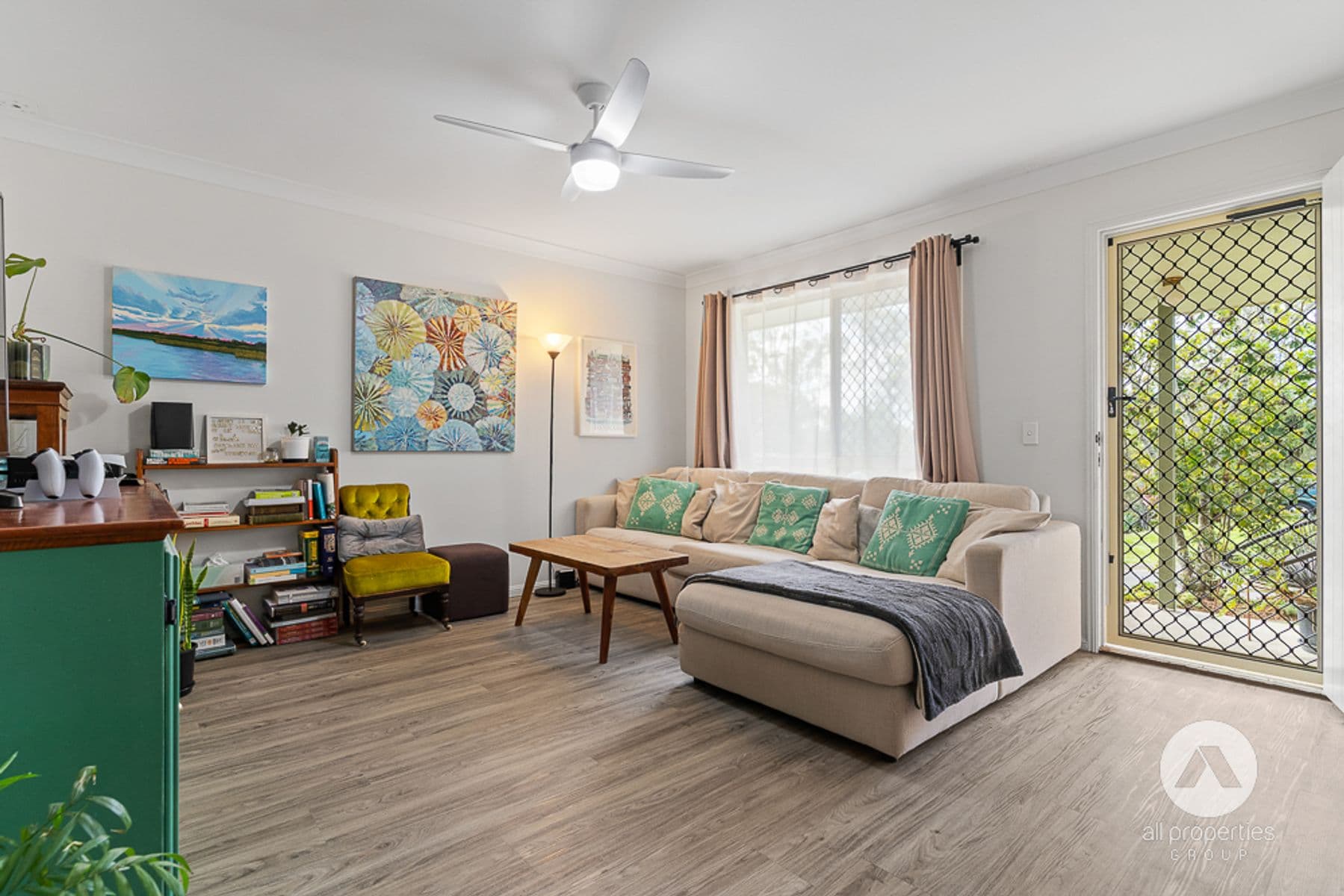 26 Nicolis Court, Beenleigh — photo 4 of 5