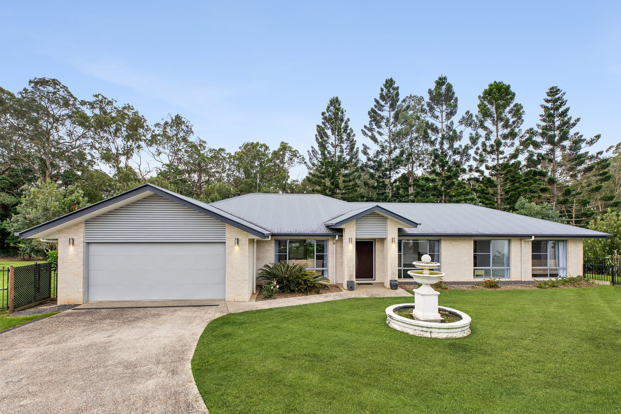 34 Shaws Road, Beerwah — photo 1 of 5