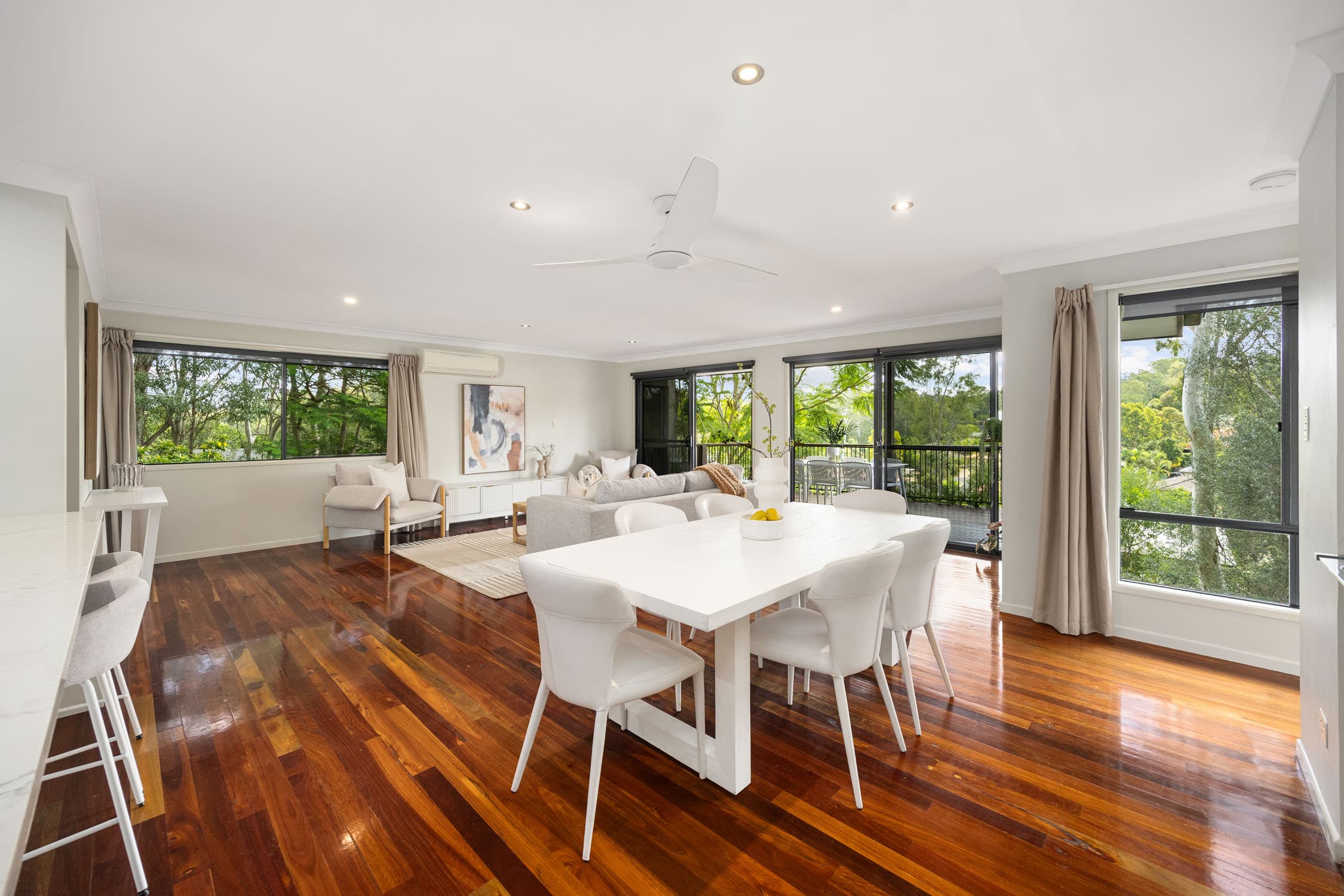 123 Bozzato Place, Kenmore — photo 3 of 17