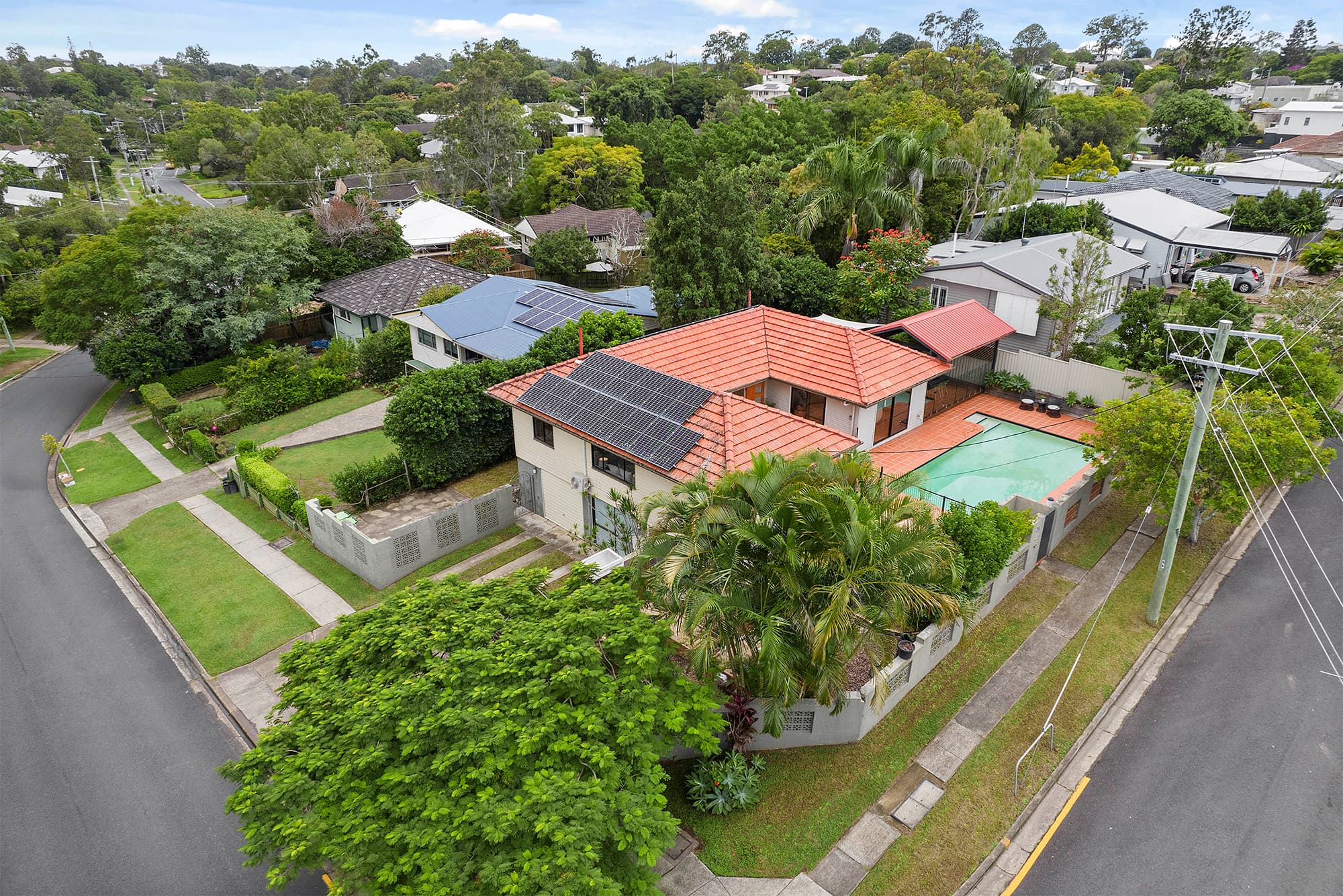 35 Gatwick Street, Stafford Heights — photo 2 of 19