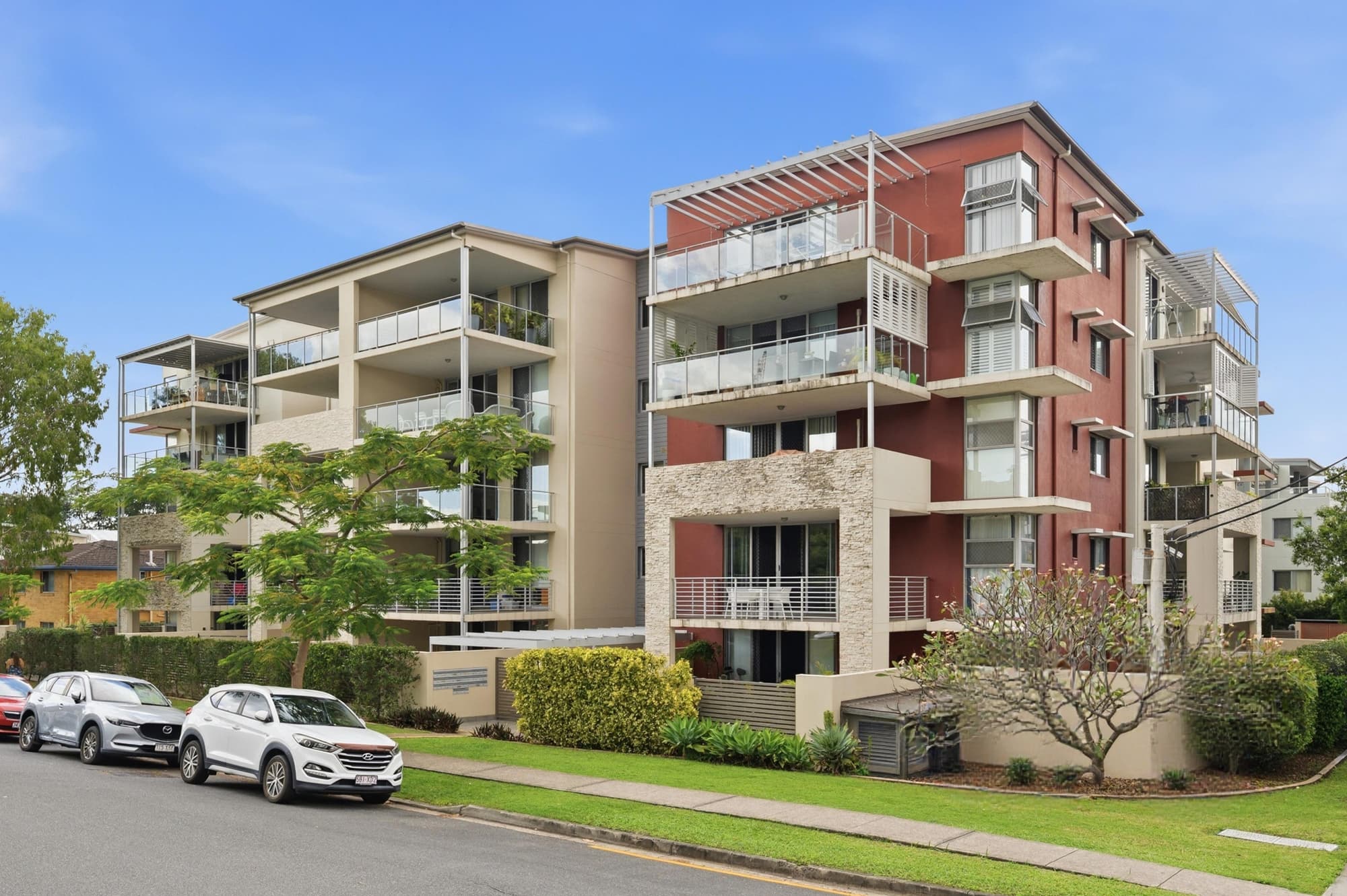 2/24 Westacott Street, Nundah — photo 1 of 5