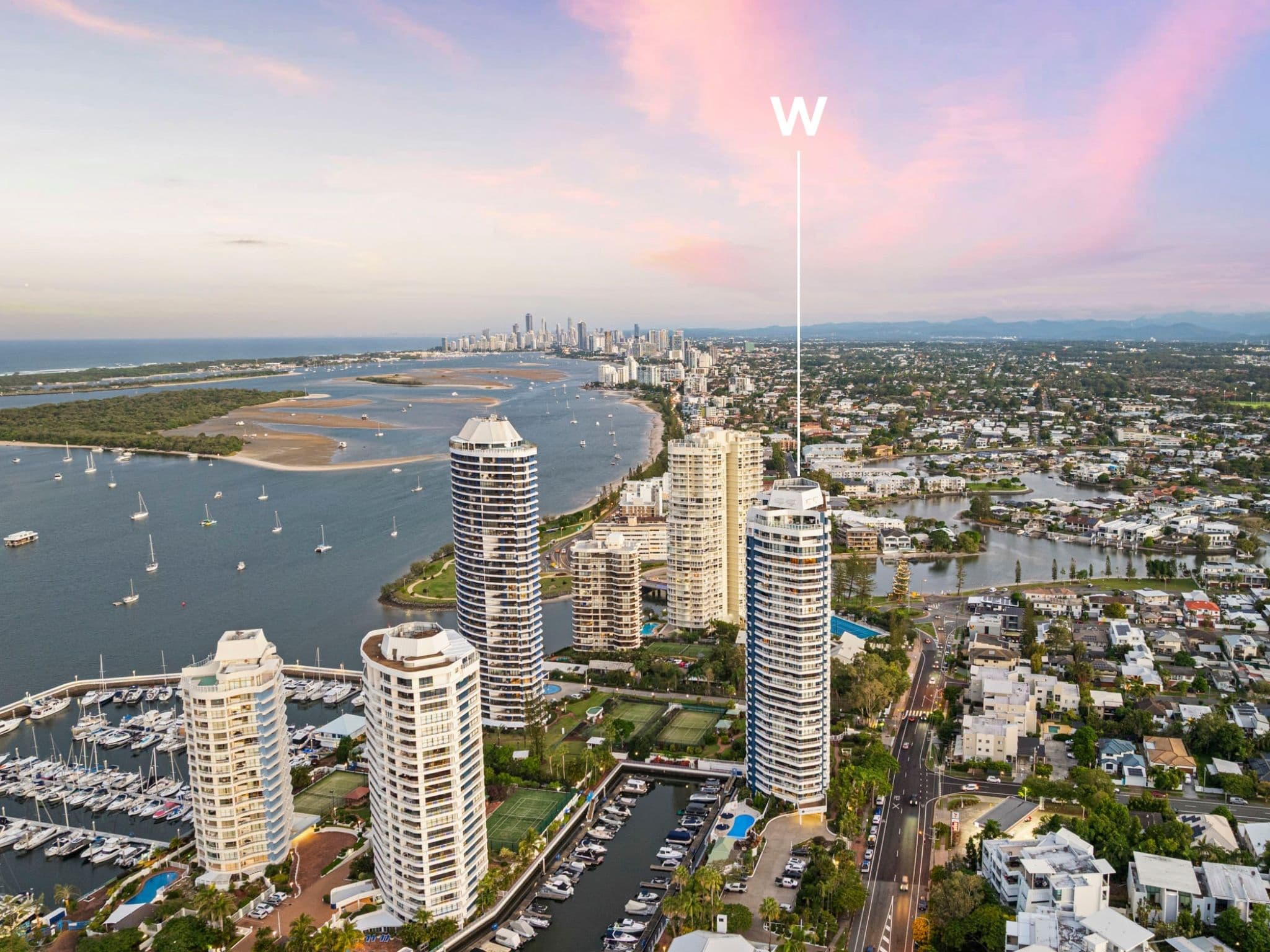 4/21 Bayview Street, Runaway Bay — photo 1 of 5