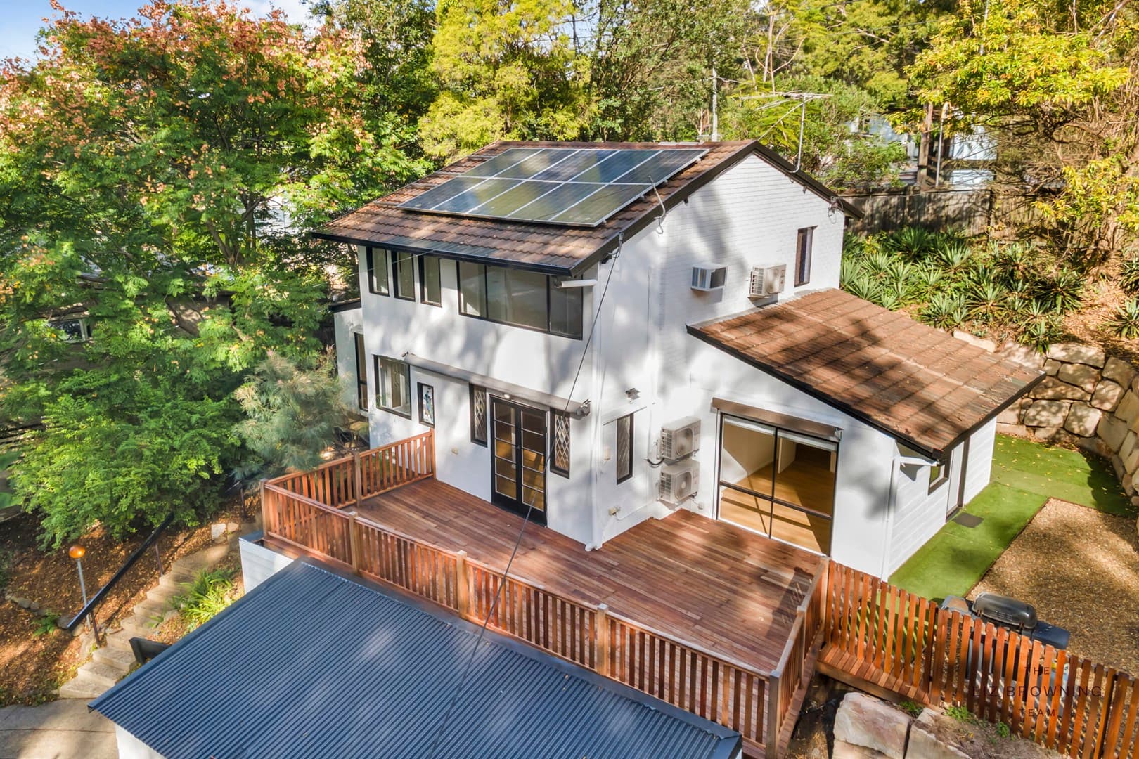 12 Stonehenge Street, Chapel Hill — photo 1 of 5