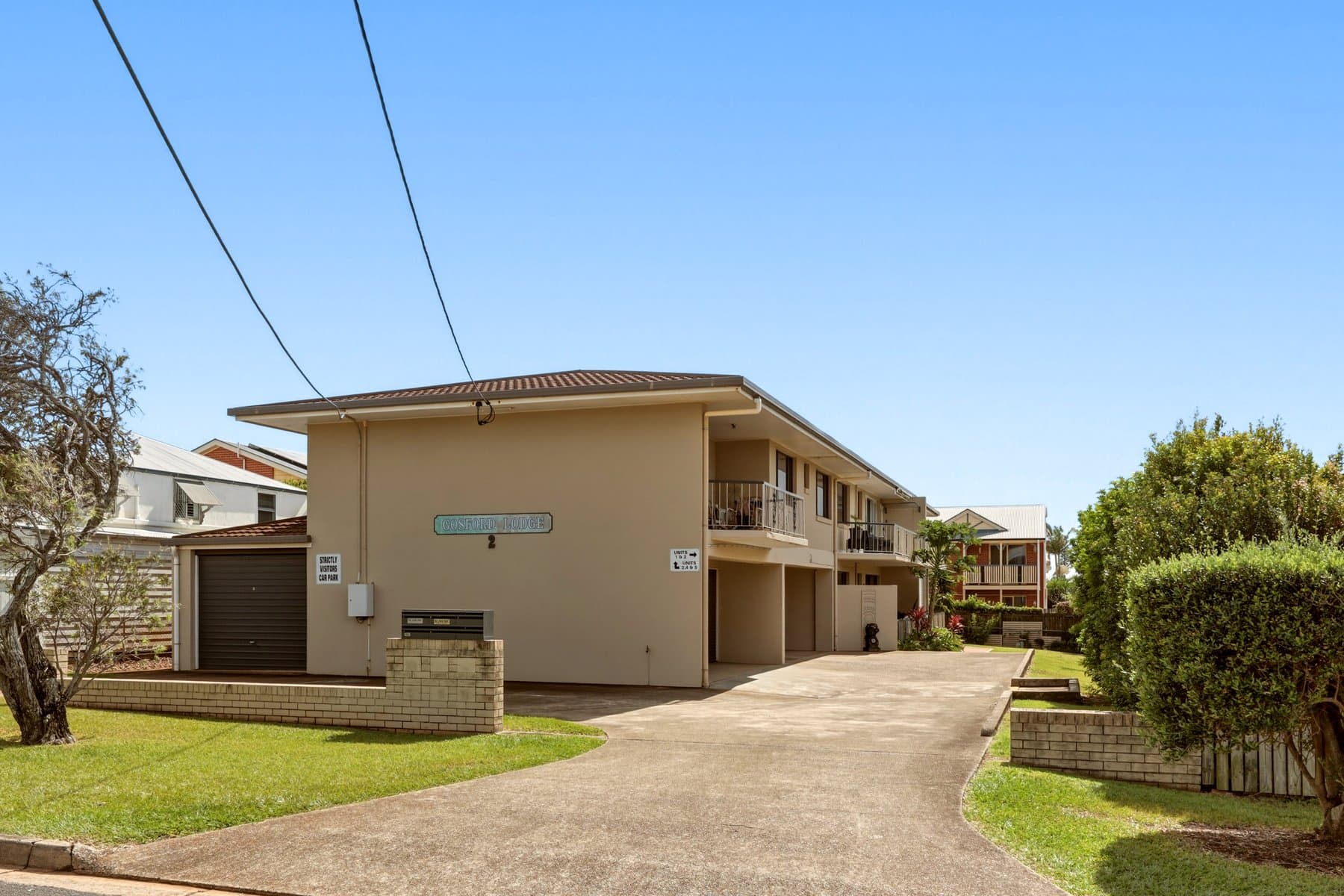 4/2 Osbourne Street, Scarborough — photo 1 of 5