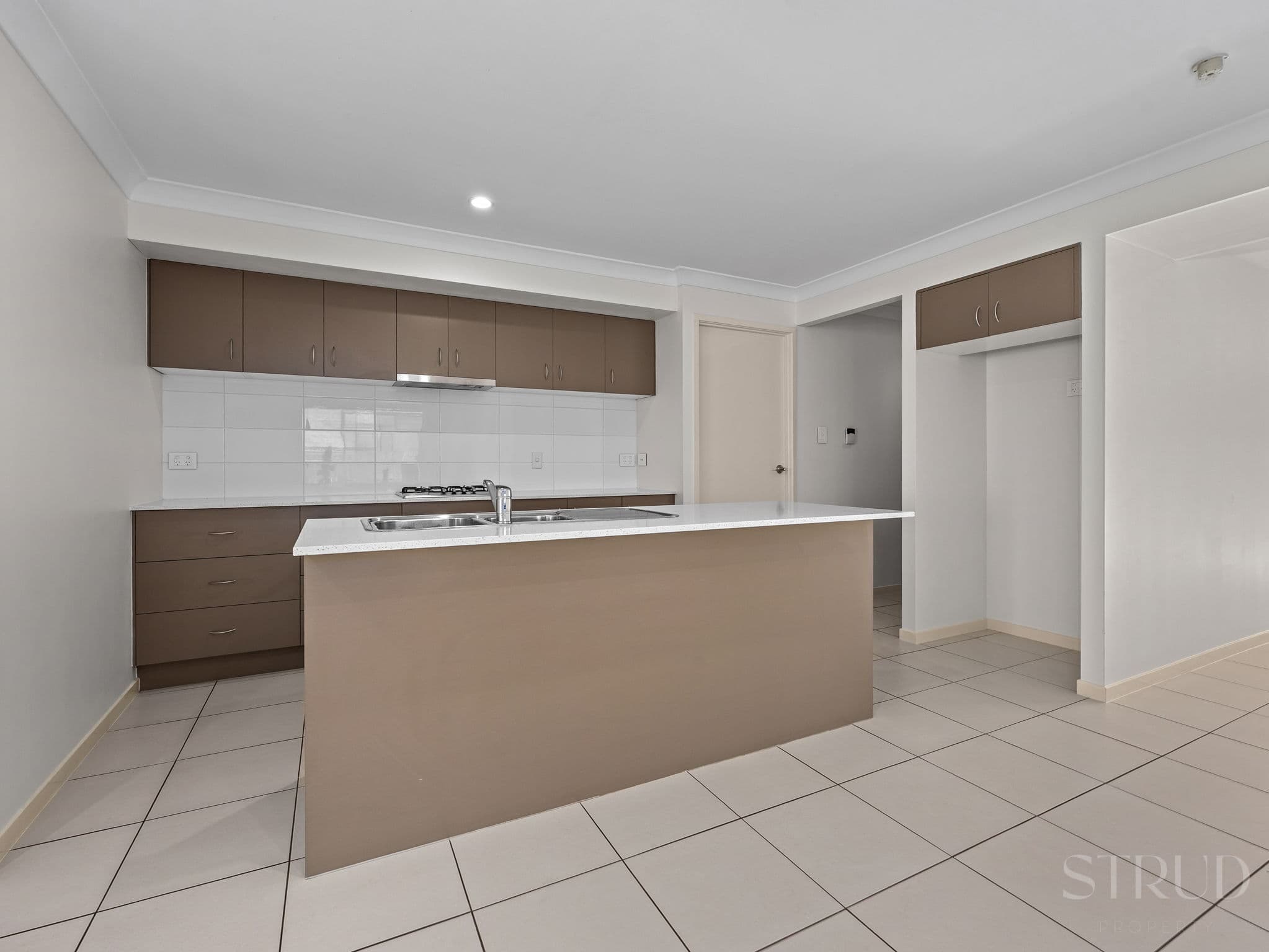 56 The Corso, Redbank Plains — photo 3 of 5
