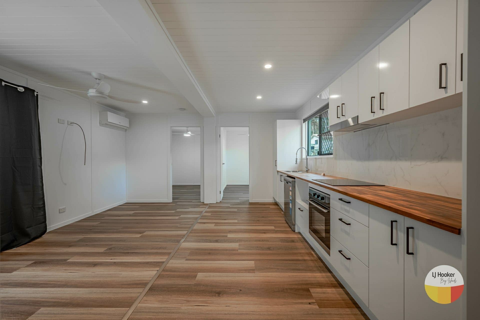 15 Burke Avenue, Russell Island — photo 3 of 5
