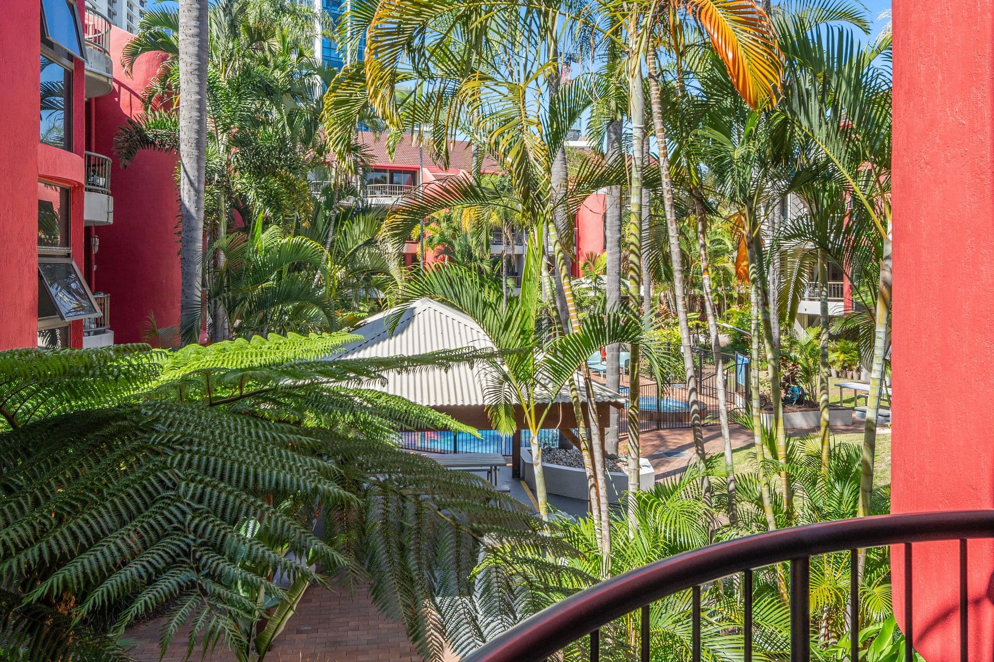 50/38 Enderley Avenue, Surfers Paradise — photo 3 of 5