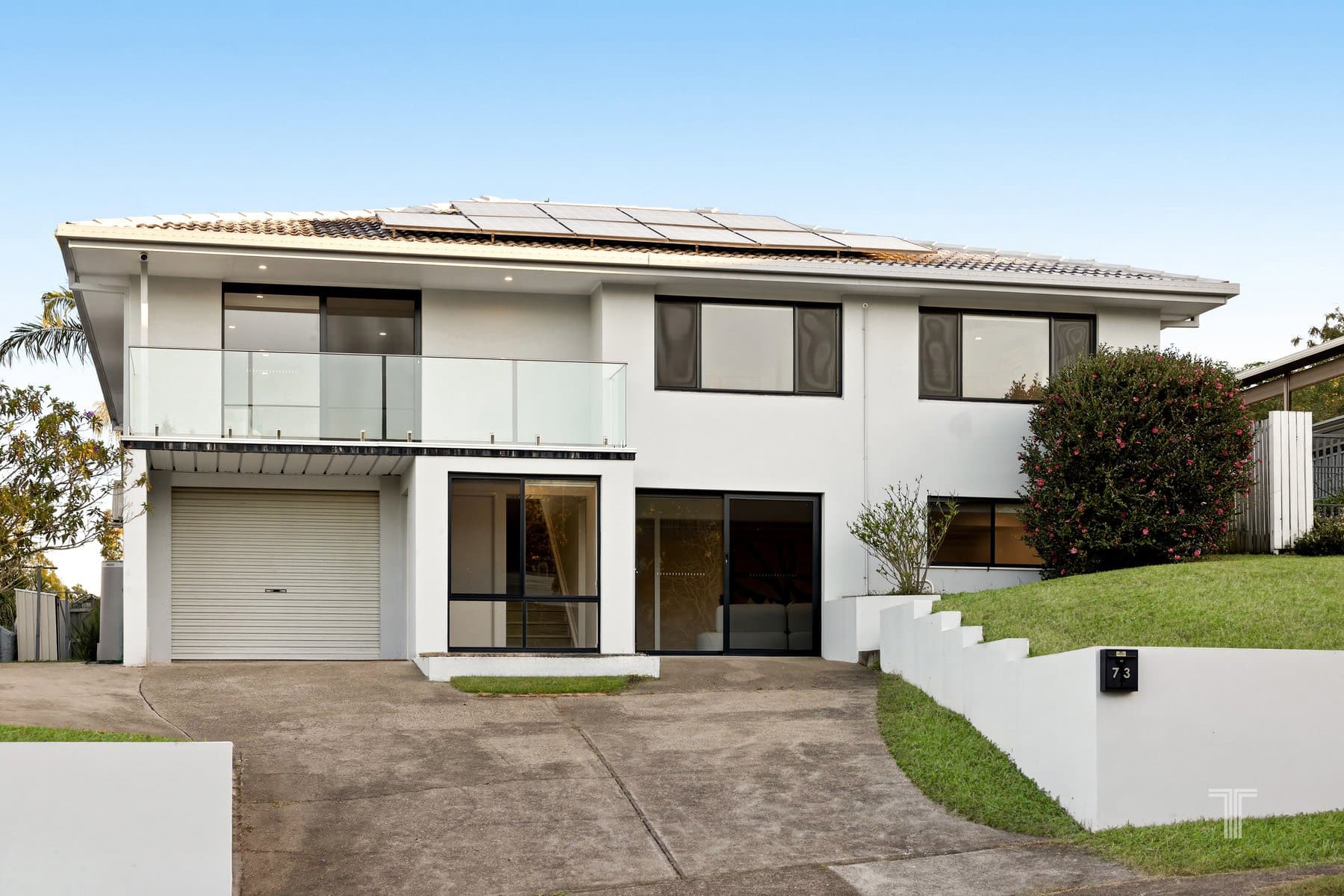 73 Tirrabella Street, Carina Heights, Carina Heights — photo 1 of 10