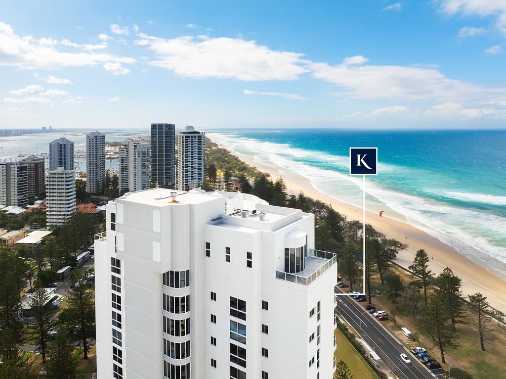 149/59 Pacific Street, Main Beach — photo 2 of 5