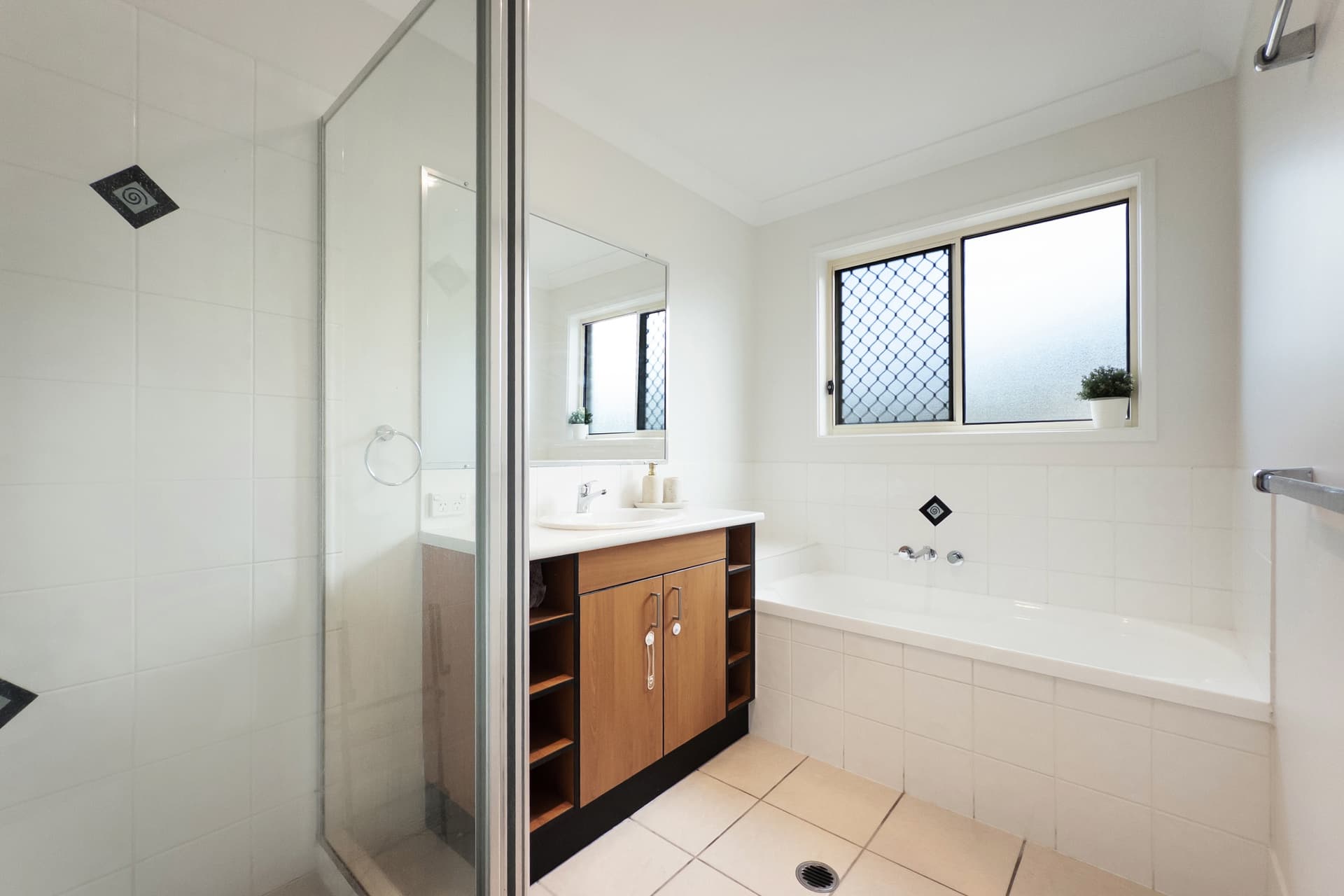 65 Glentree Avenue, Upper Coomera — photo 4 of 5