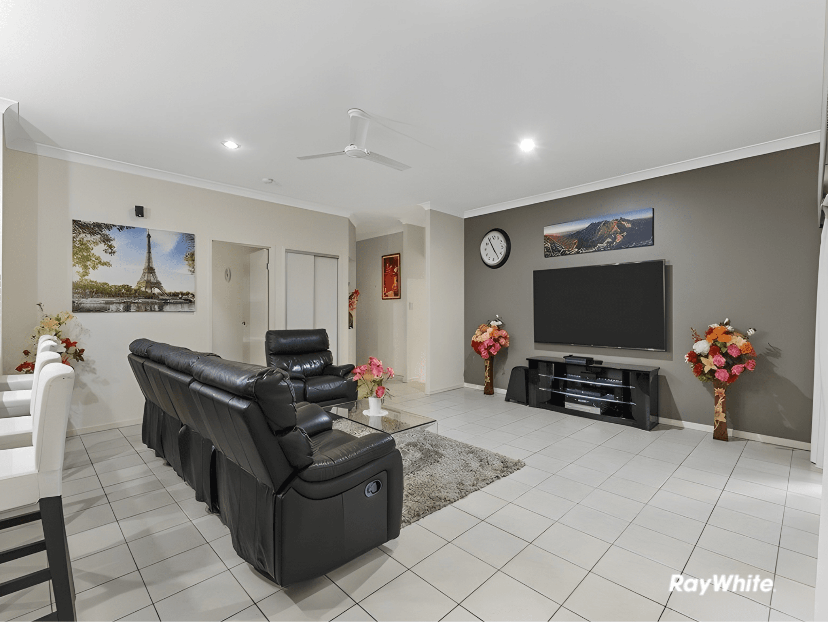 3 Waterhousia Crescent, Brookwater — photo 4 of 5