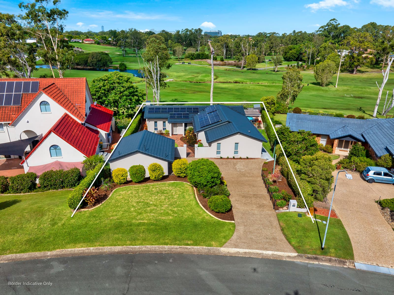 42 Peter Thomson Drive, Parkwood — photo 1 of 25