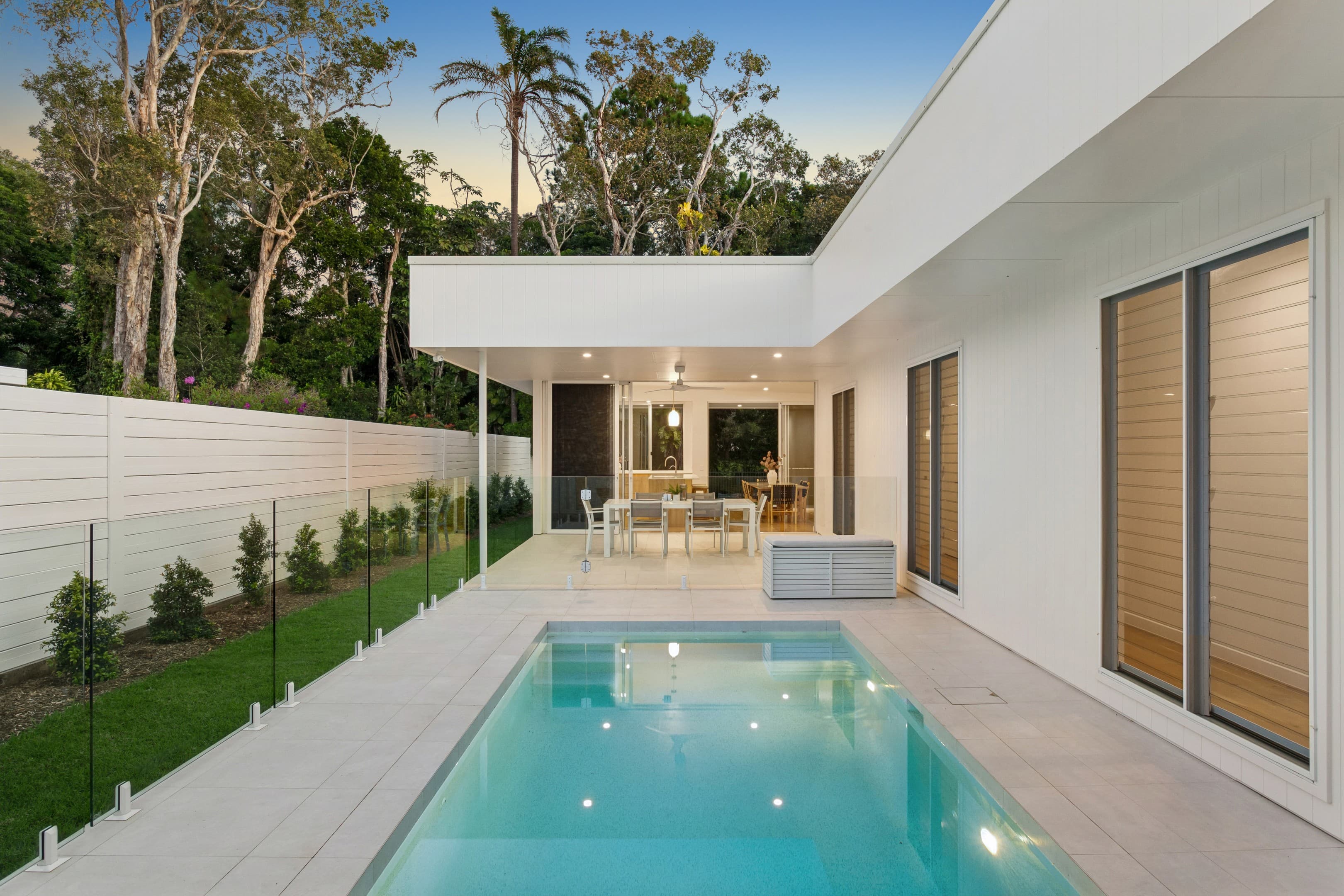 21 Seaspray Avenue, Coolum Beach — photo 1 of 5
