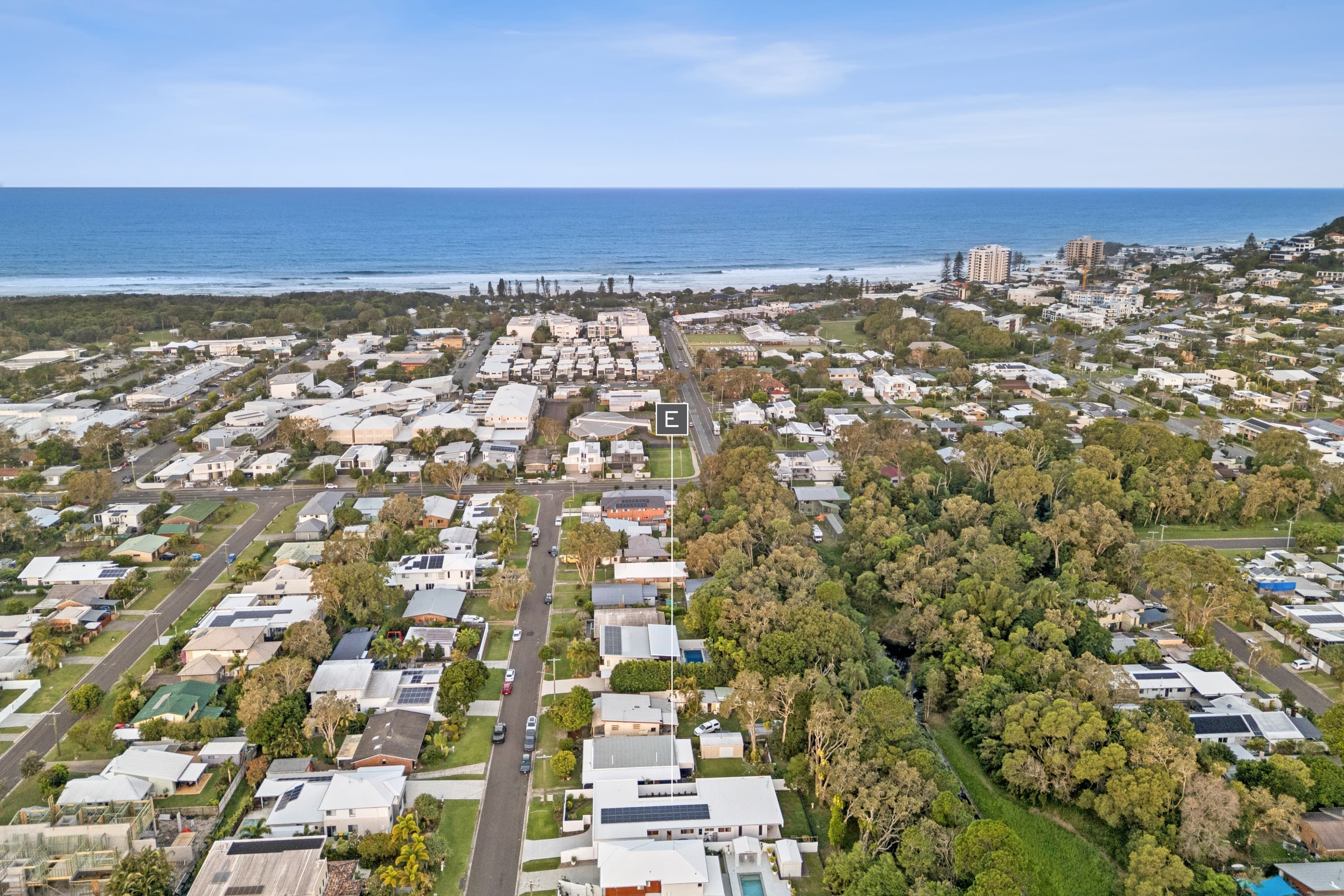 21 Seaspray Avenue, Coolum Beach — photo 2 of 5