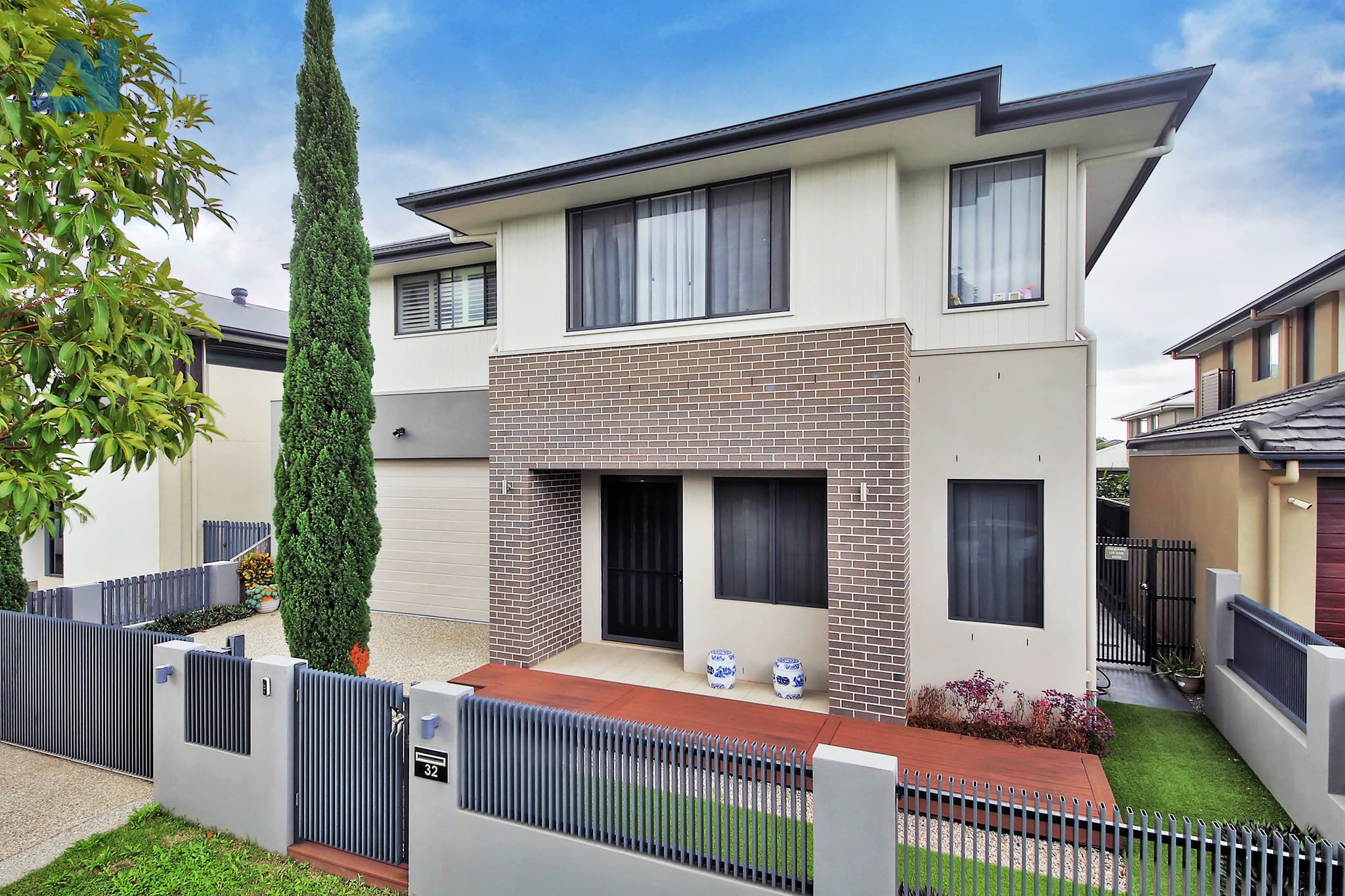 32 Parolin Parade, Rochedale — photo 1 of 5
