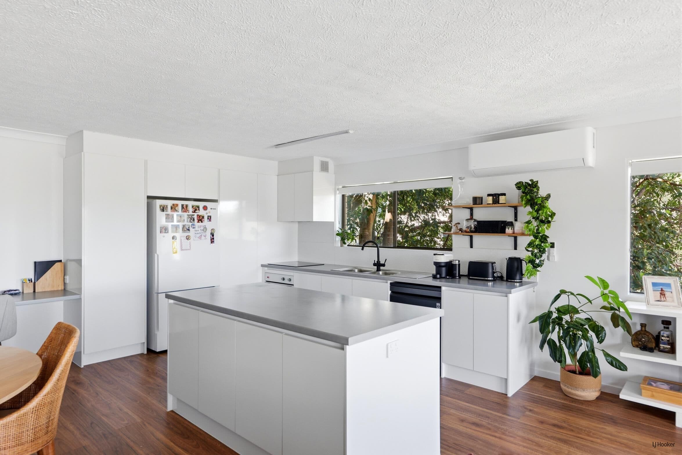 3/17 Rutledge Street, Coolangatta — photo 4 of 13