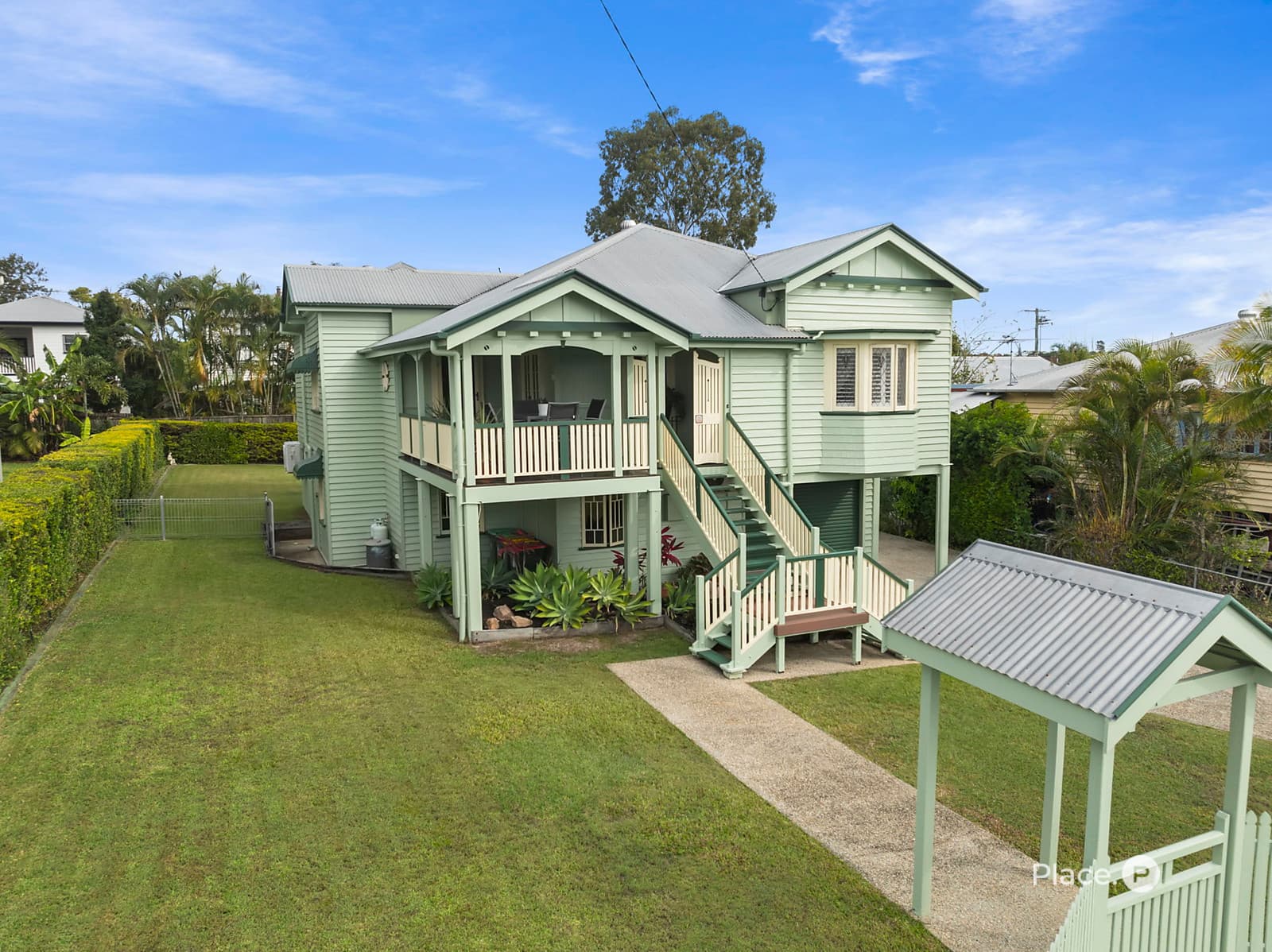 5 Twelfth Avenue, Kedron — photo 1 of 5